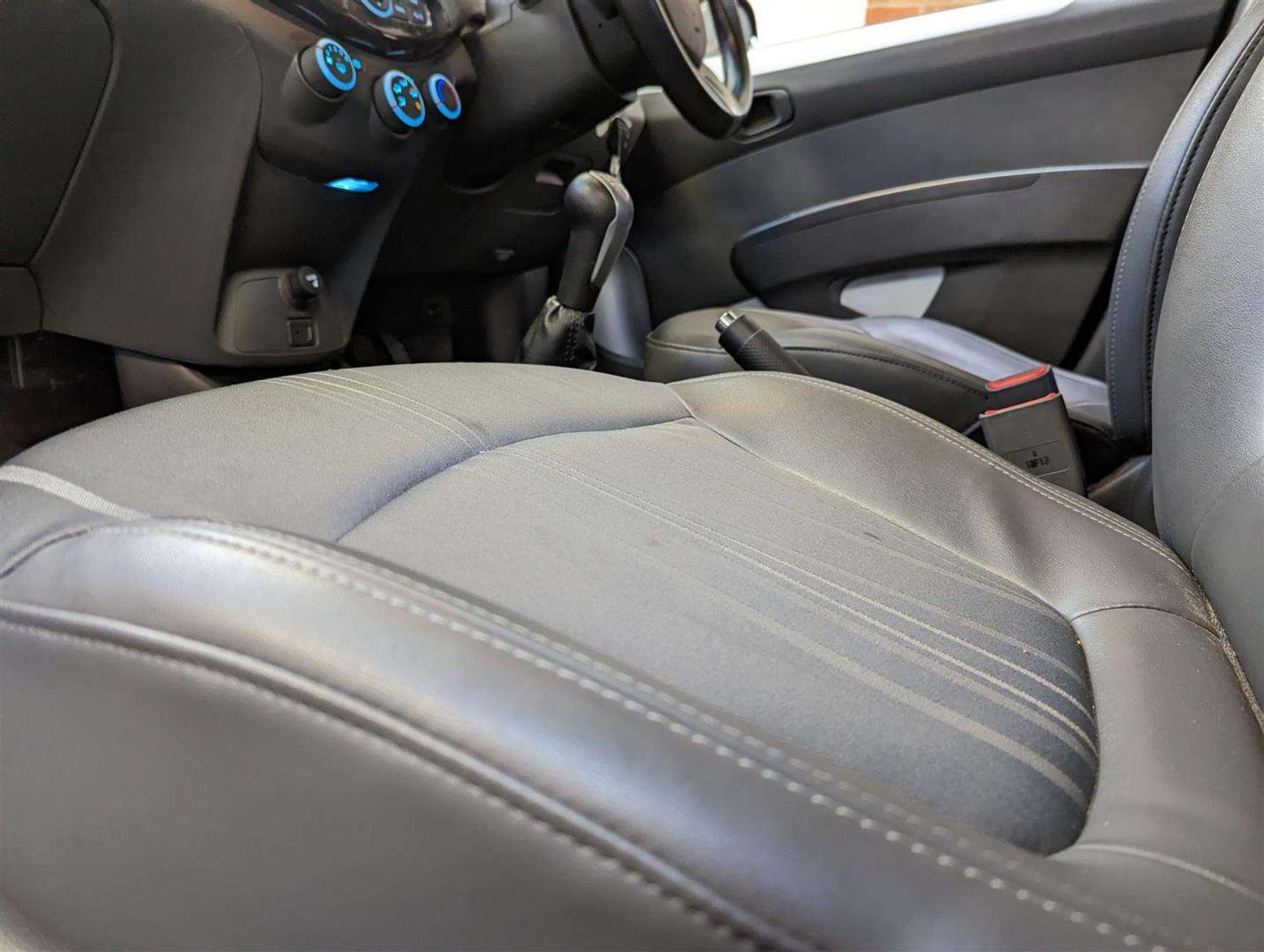 2013 CHEVROLET SPARK LT - Image 21 of 24