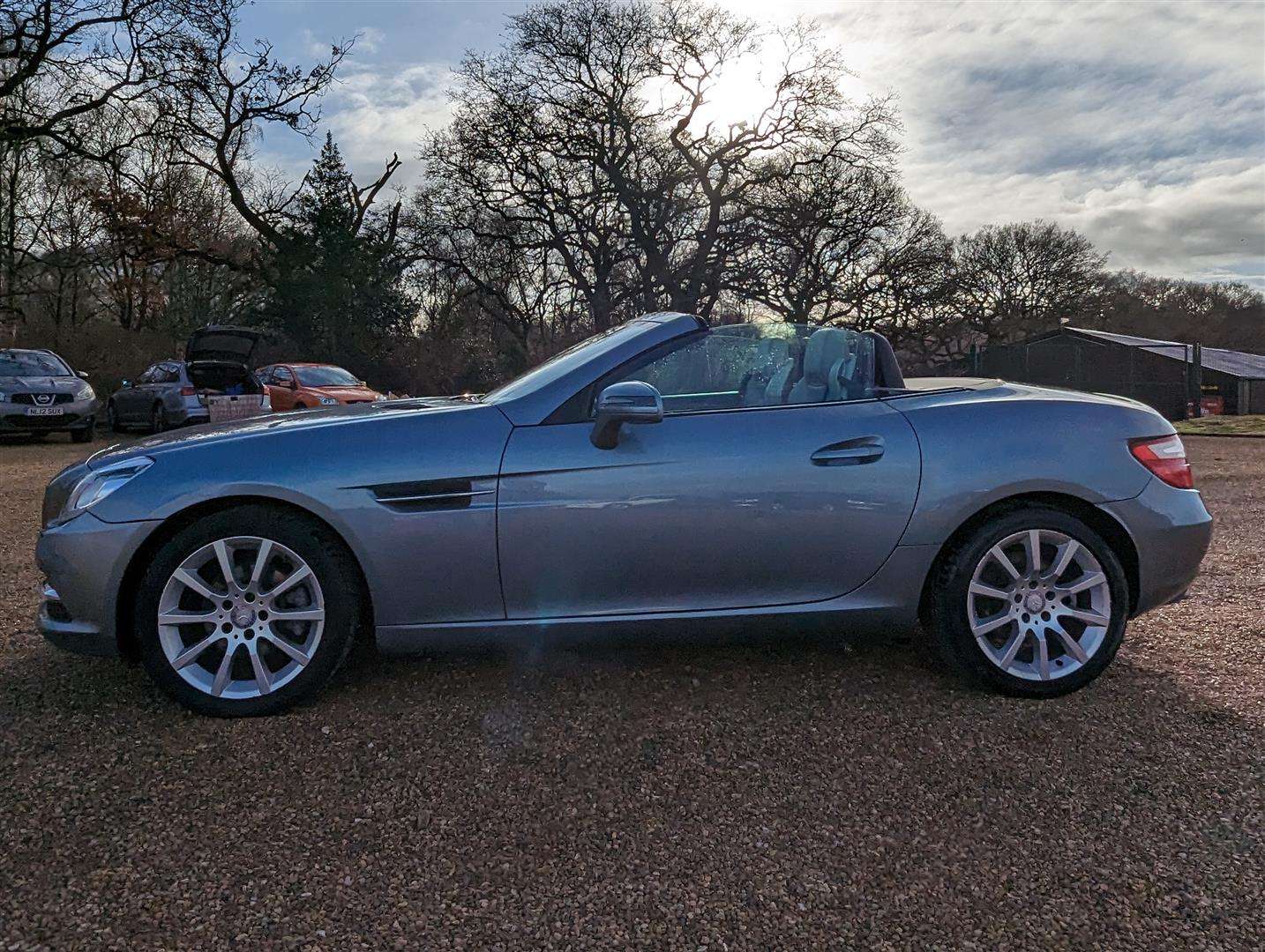 2012 MERCEDES-BENZ SLK200 BLUEEFFICIENCY - Image 2 of 19