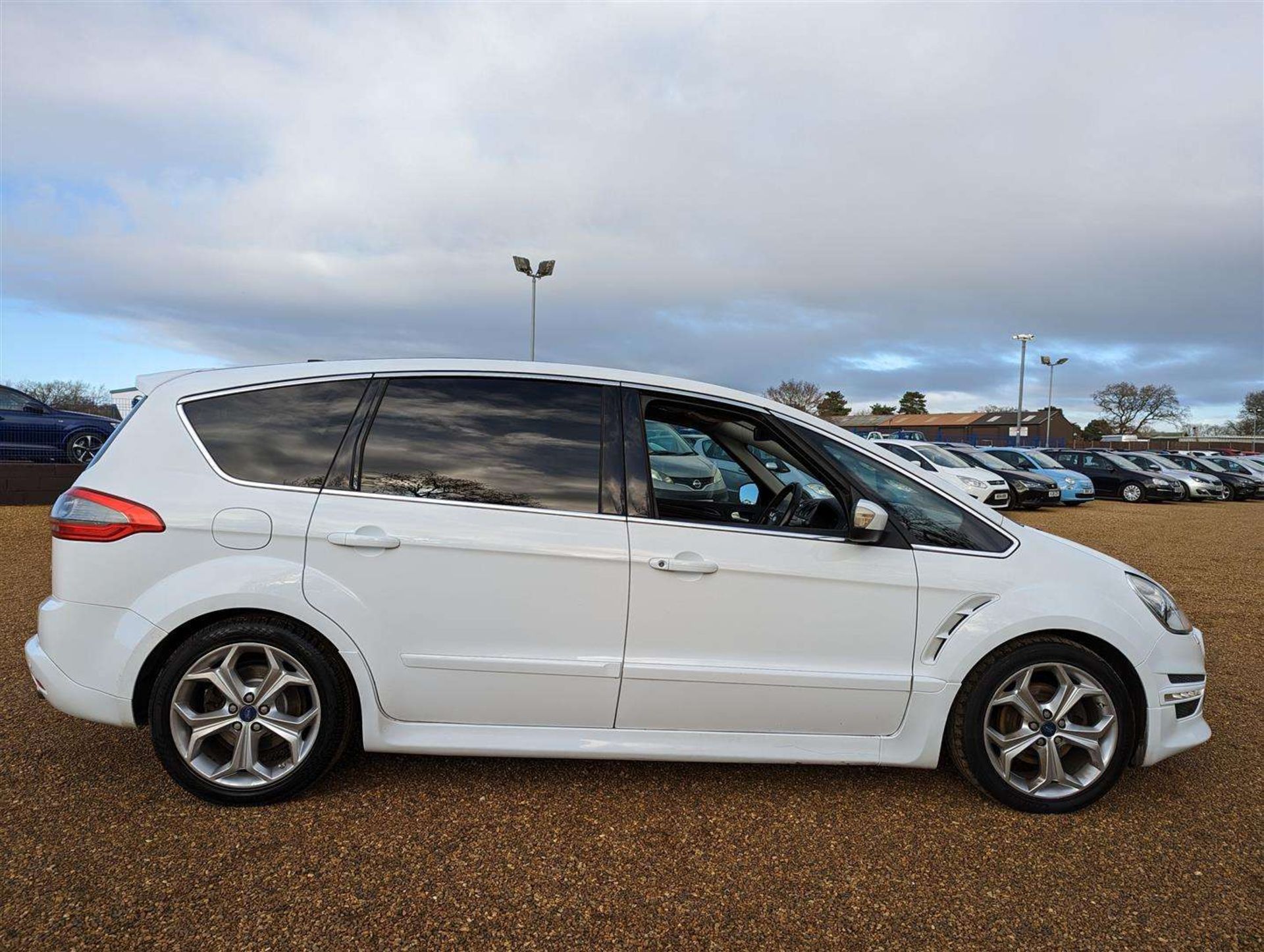 2011 FORD S-MAX TITANIUM X SPORT TD - Image 16 of 28