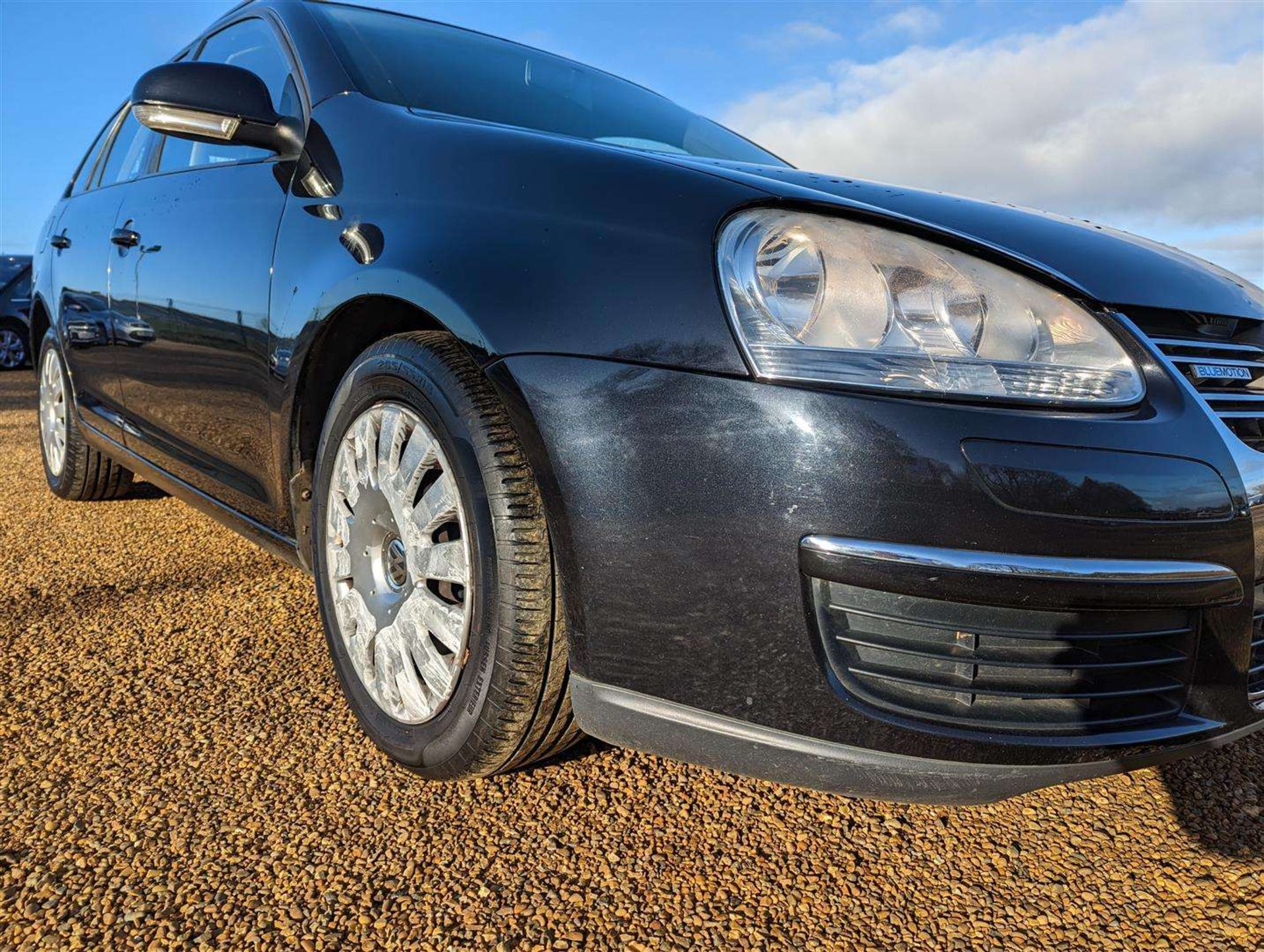 2009 VOLKSWAGEN GOLF BLUEMOTION TDI - Image 11 of 21