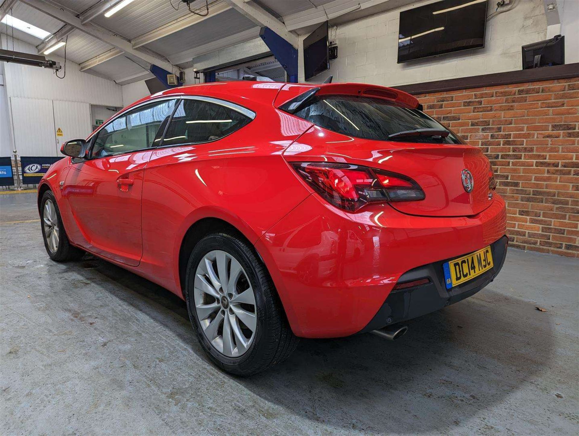 2014 VAUXHALL ASTRA GTC SRI TURBO AUTO - Image 3 of 26