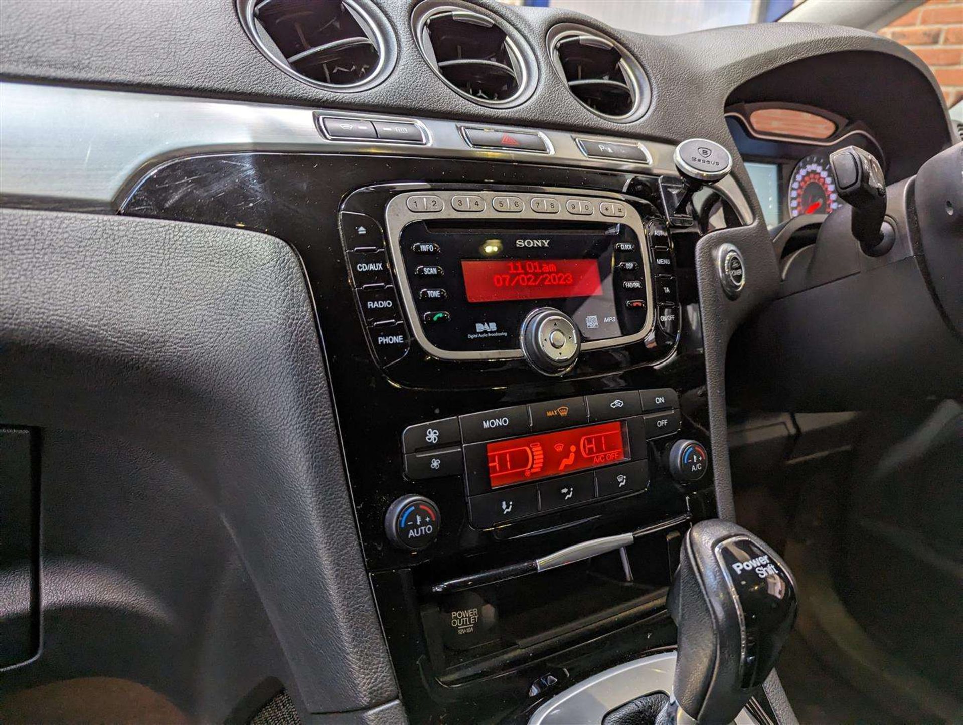 2011 FORD S-MAX TITANIUM TDCI 138 AUTO - Image 21 of 30