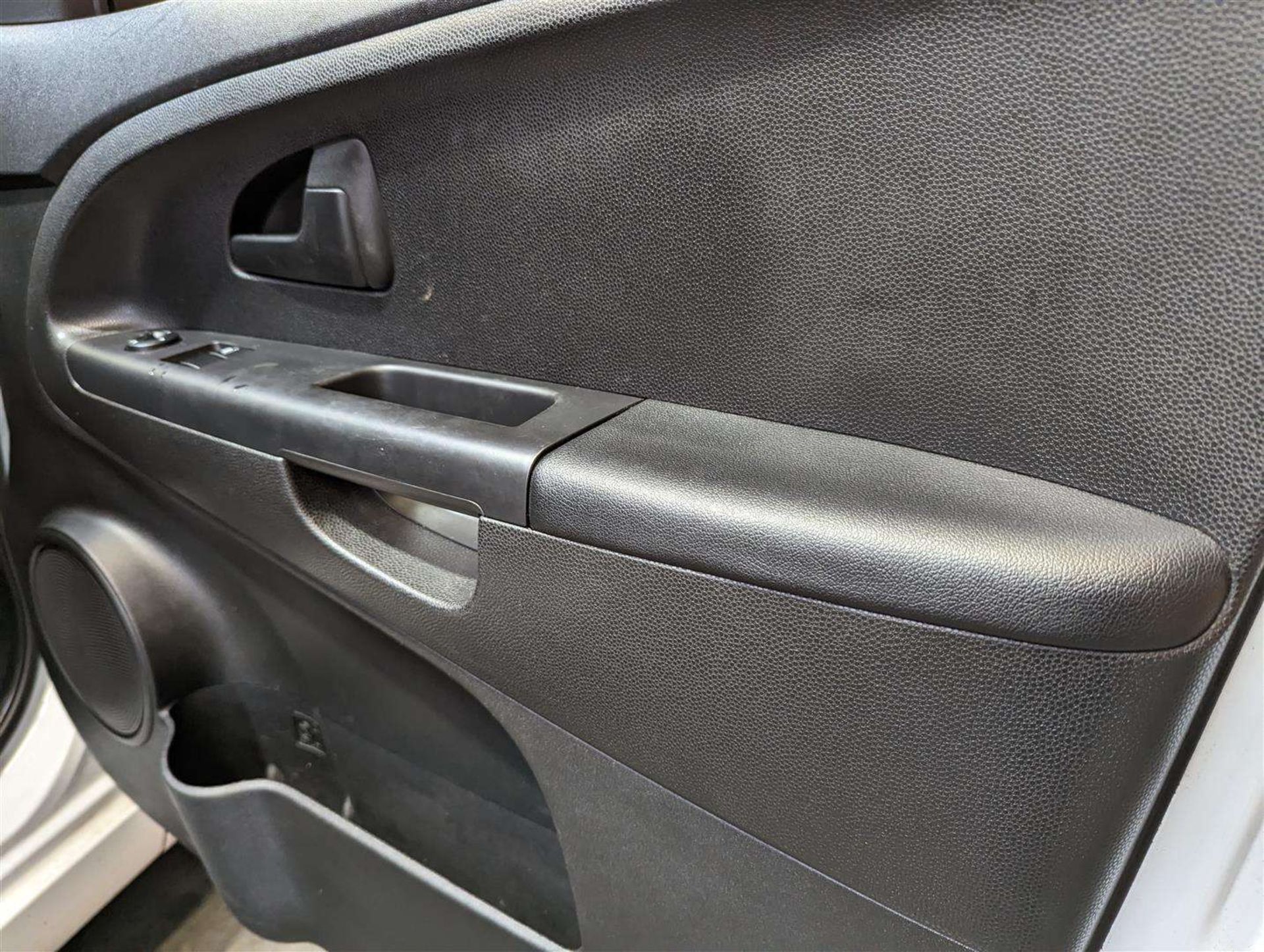 2012 KIA VENGA 1 AIR ECODYNAMICS - Image 14 of 25