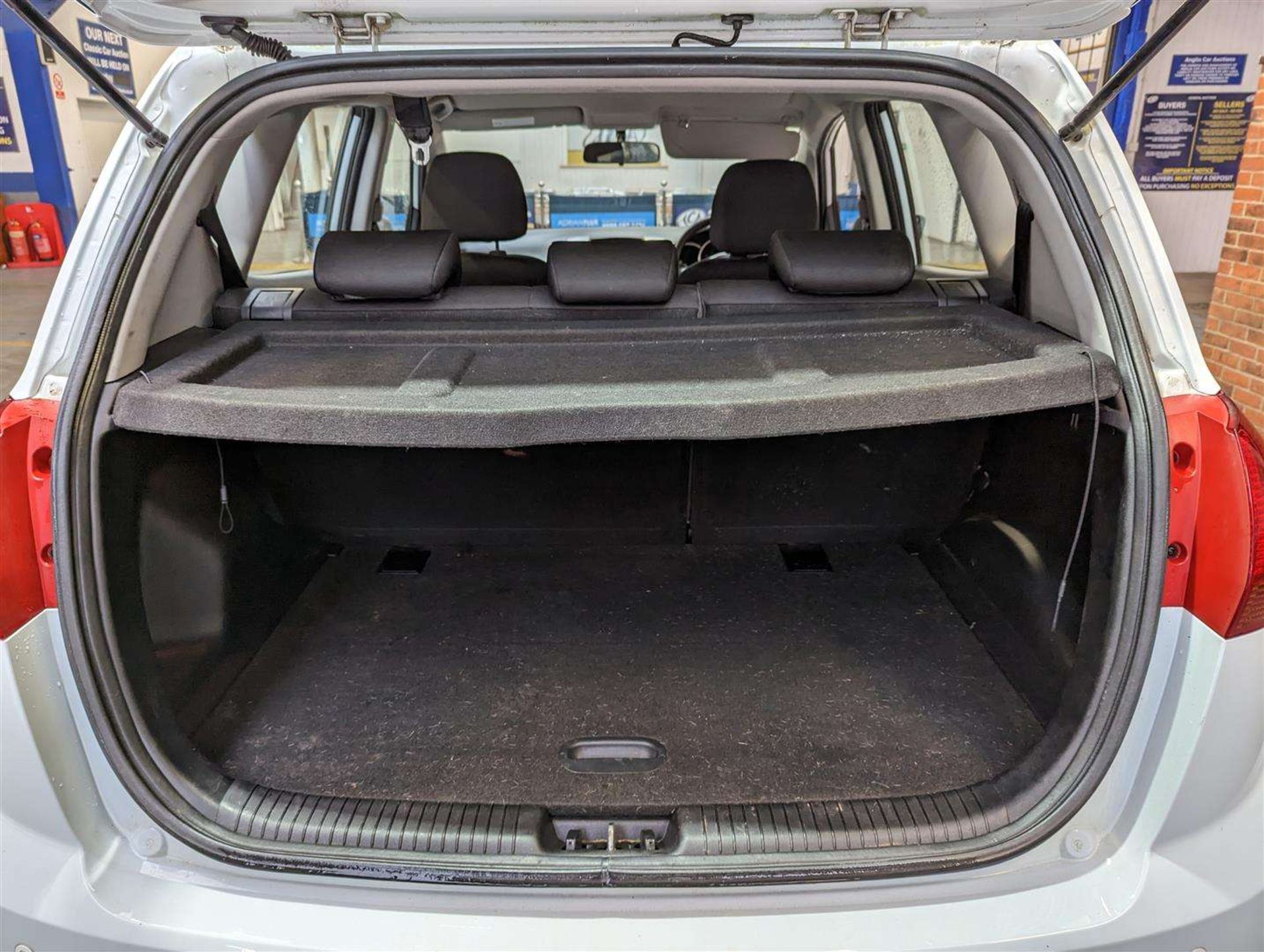 2012 KIA VENGA 1 AIR ECODYNAMICS - Image 7 of 25