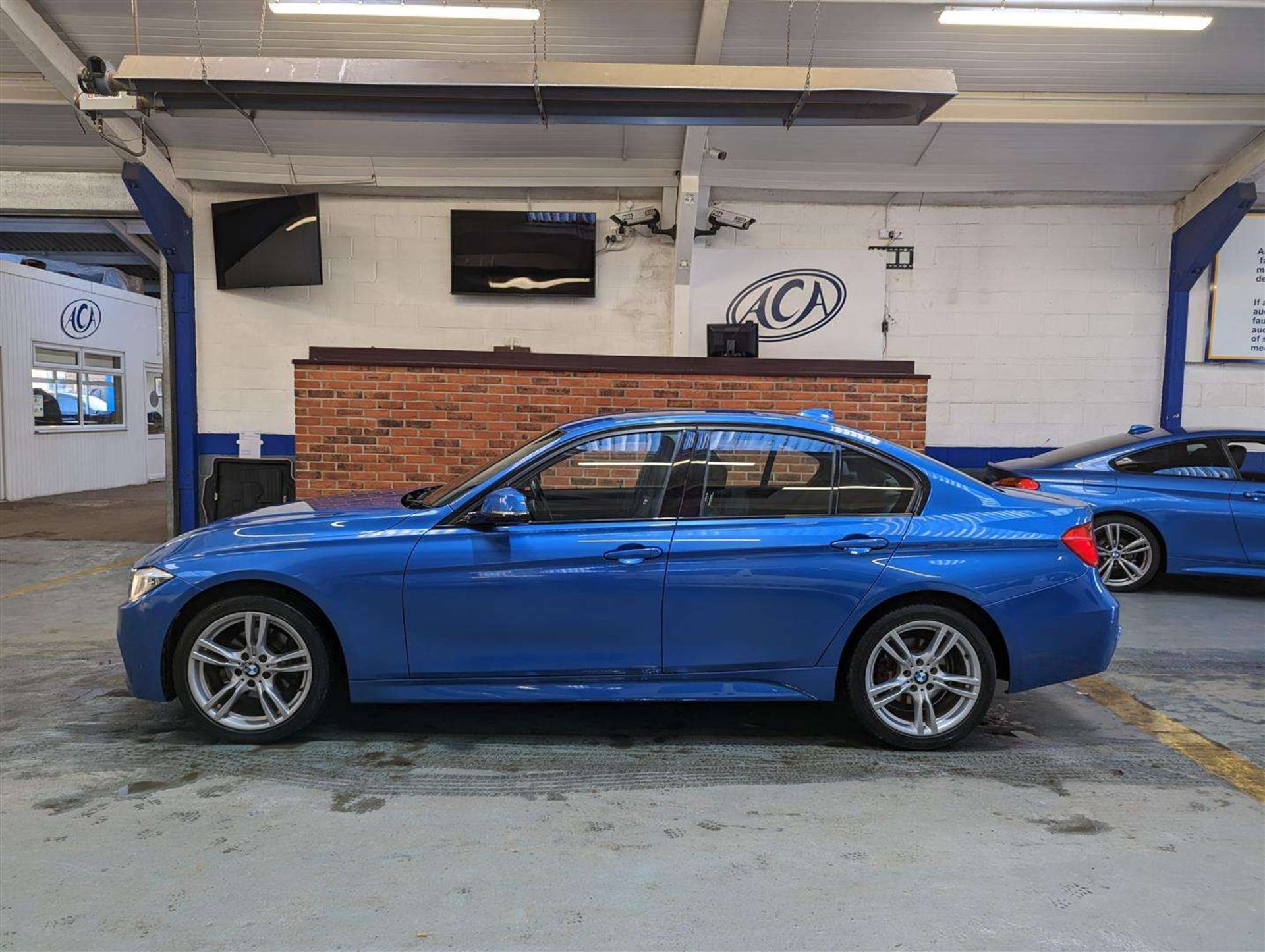 2013 BMW 320D XDRIVE M SPORT AUTO - Image 2 of 28