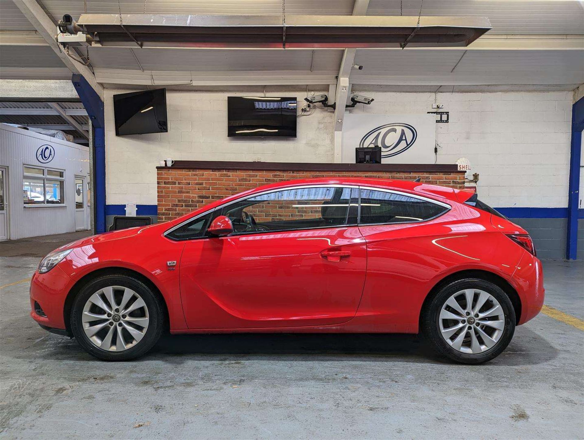 2014 VAUXHALL ASTRA GTC SRI TURBO AUTO - Image 2 of 26