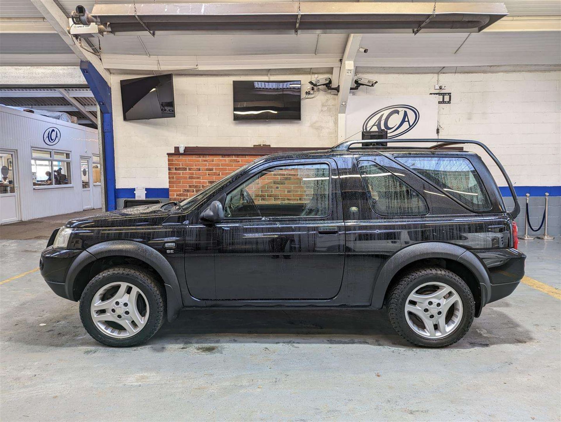 2005 LAND ROVER FREELANDER TD4 SE H/B - Image 2 of 26