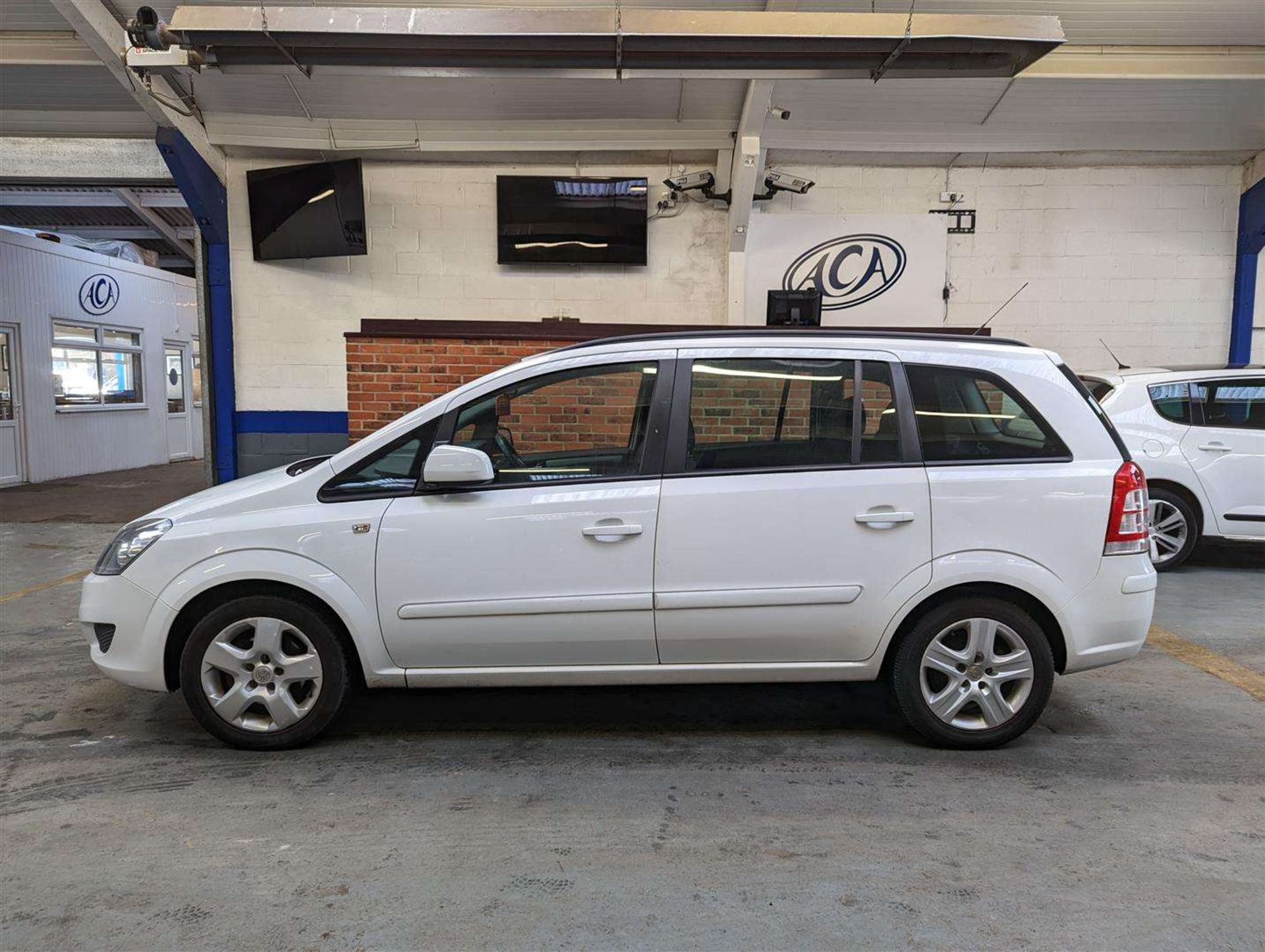 2012 VAUXHALL ZAFIRA EXCLUSIV - Image 2 of 24