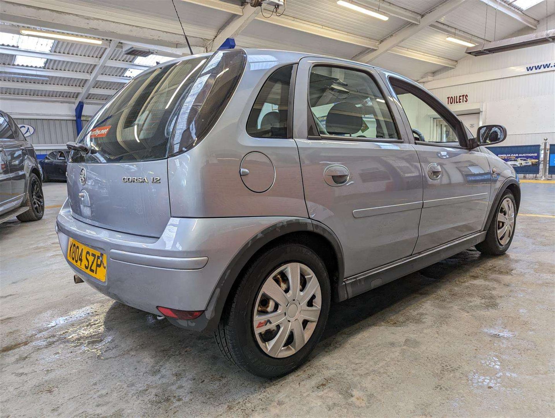 2004 VAUXHALL CORSA DESIGN 16V - Image 8 of 24