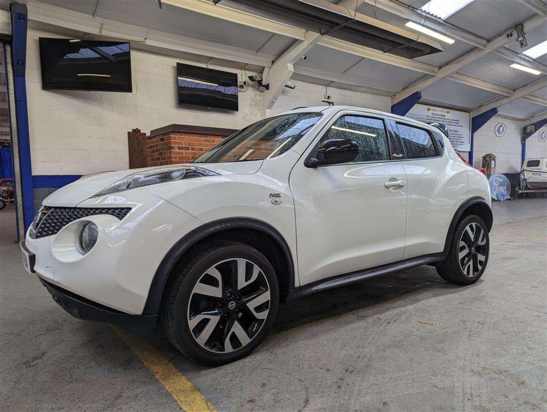 2014 NISSAN JUKE N-TEC