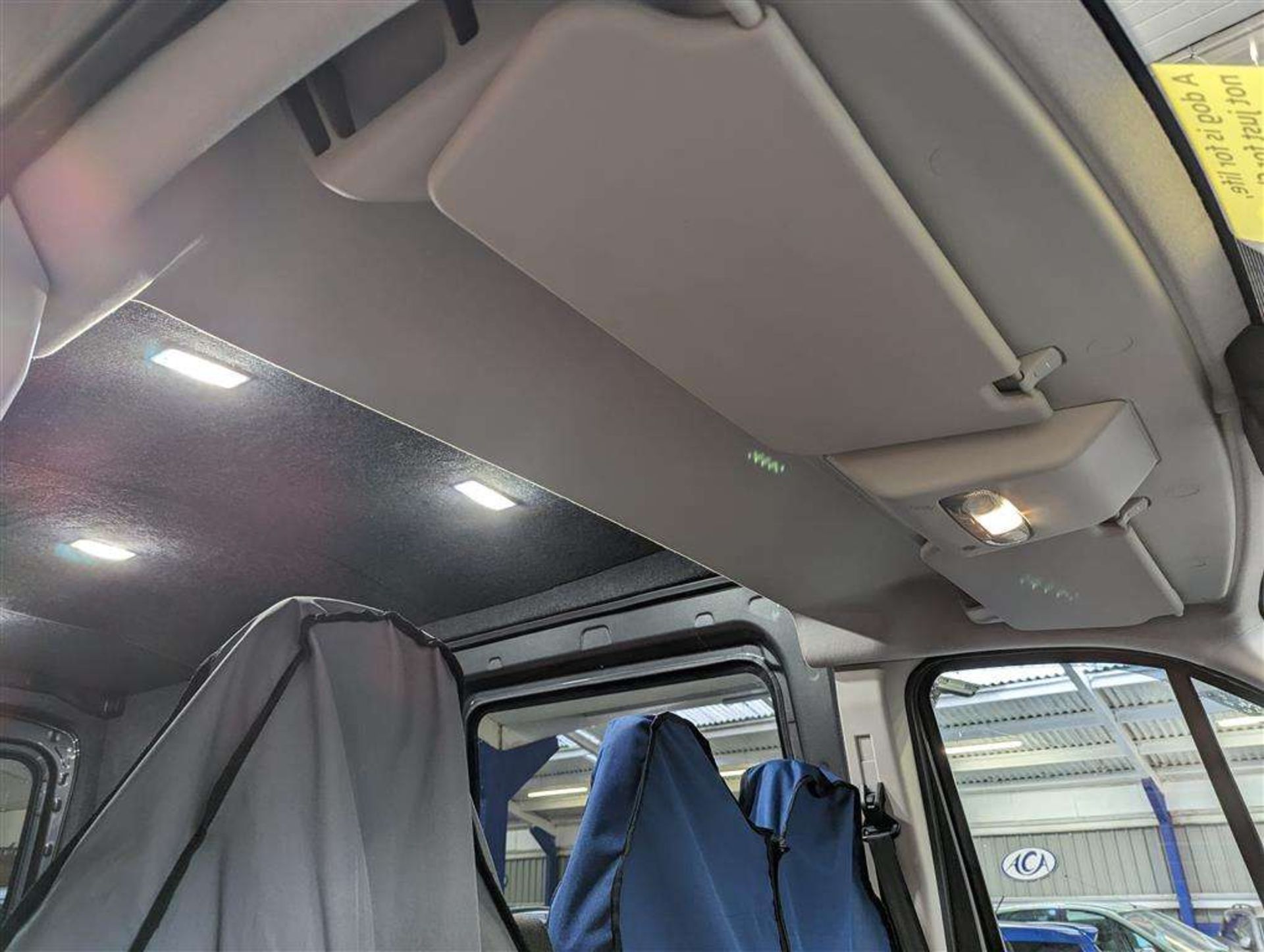2015 FORD TRANSIT 350 TREND - Image 18 of 29