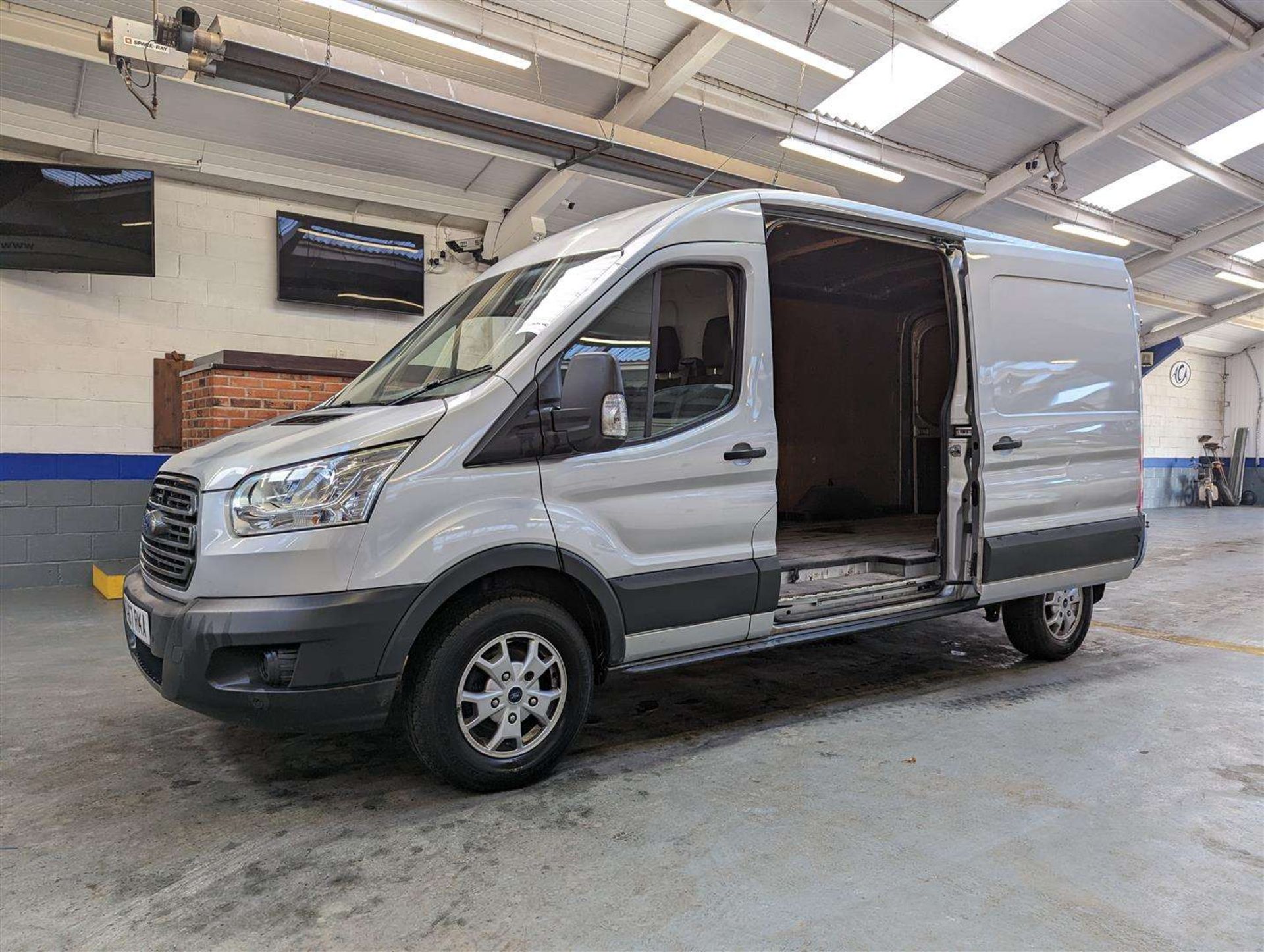 2017 FORD TRANSIT 350 - Image 19 of 28