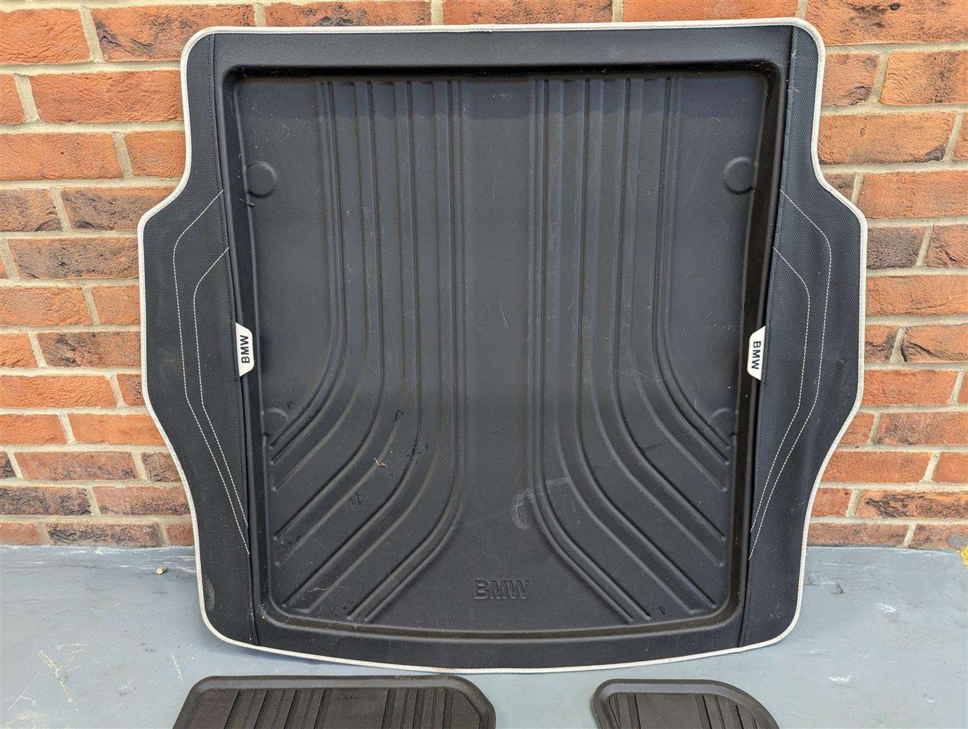 NEW BOOT TRAY &amp; FRONT RUBBER MATS FOR BMW F22 COUPE MODEL - Image 3 of 3