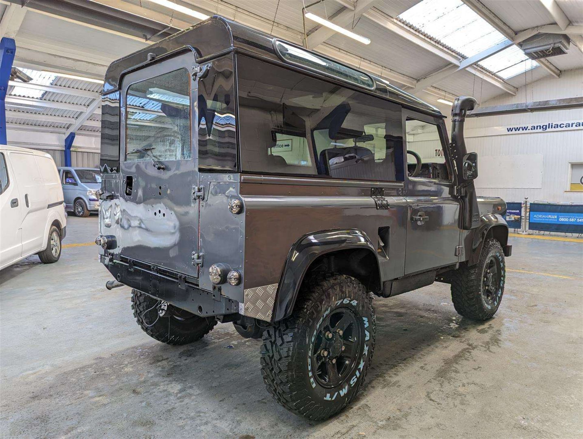 1995 LAND ROVER 90 DEFENDER TDI - Image 12 of 29