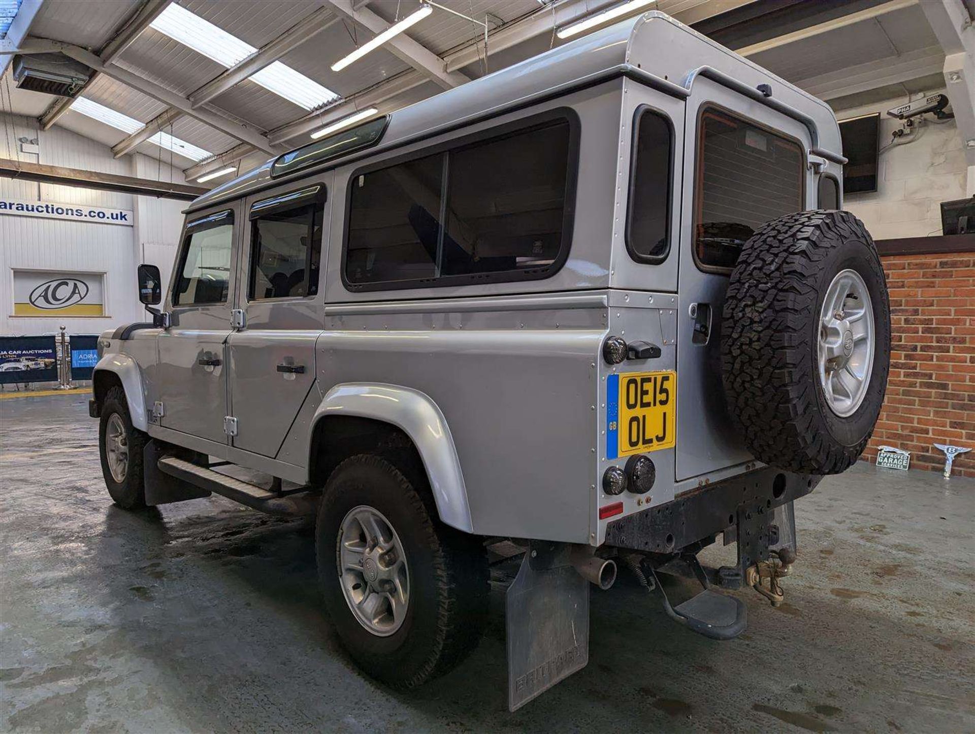 2015 LAND ROVER DEFENDER 110 XS TD D/C - Image 3 of 30