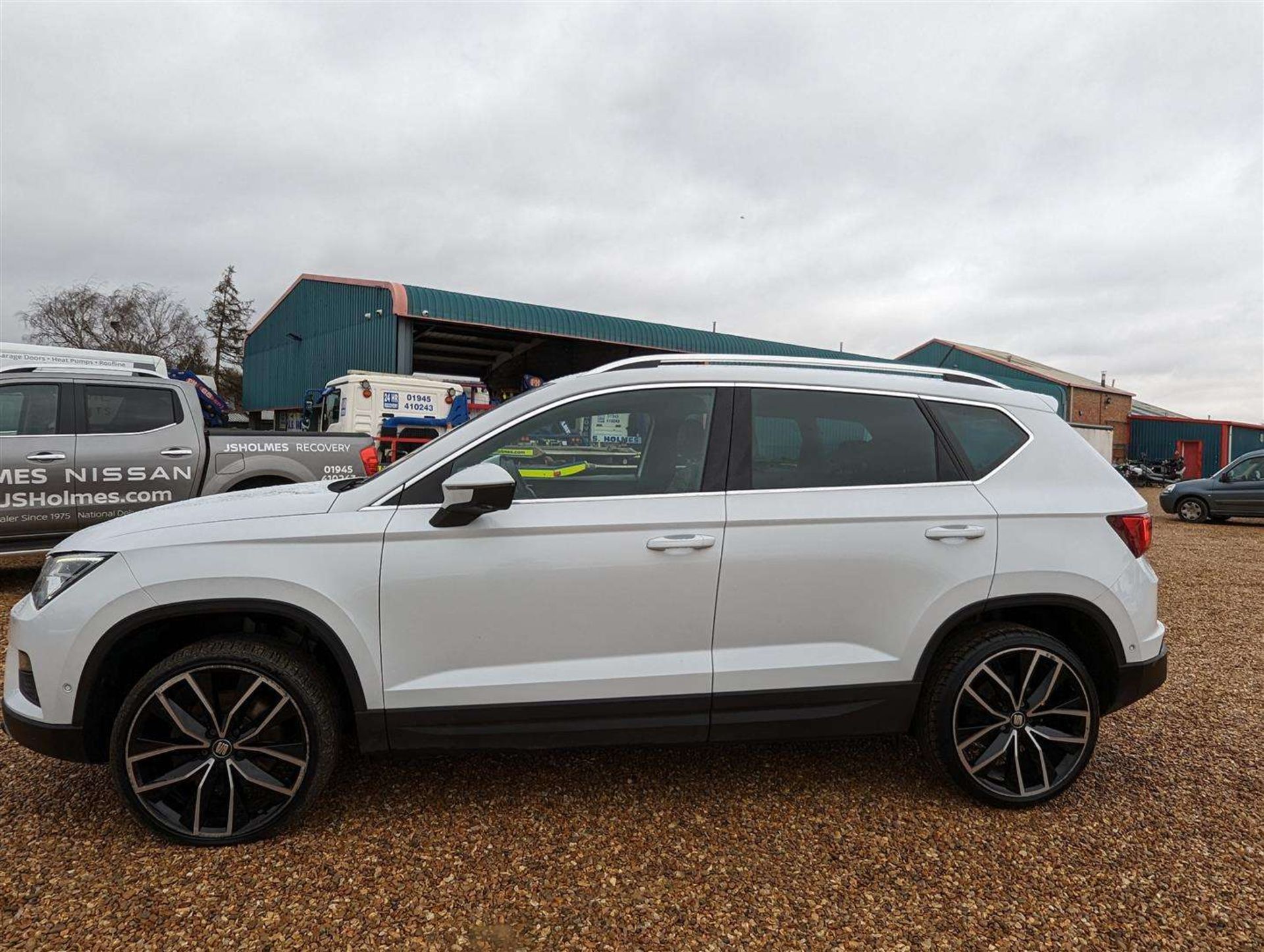 2017 SEAT ATECA XCELLENCE TDI 4DRIV - Image 2 of 28