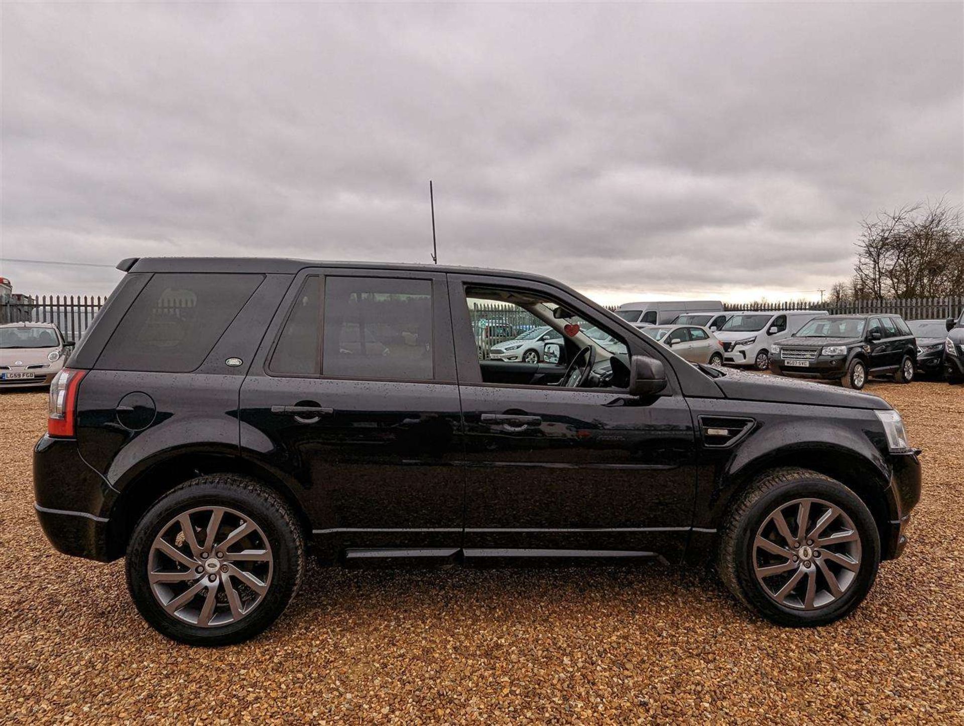 2011 LAND ROVER FREELANDER SPORT LE SD4 AUTO - Image 17 of 29