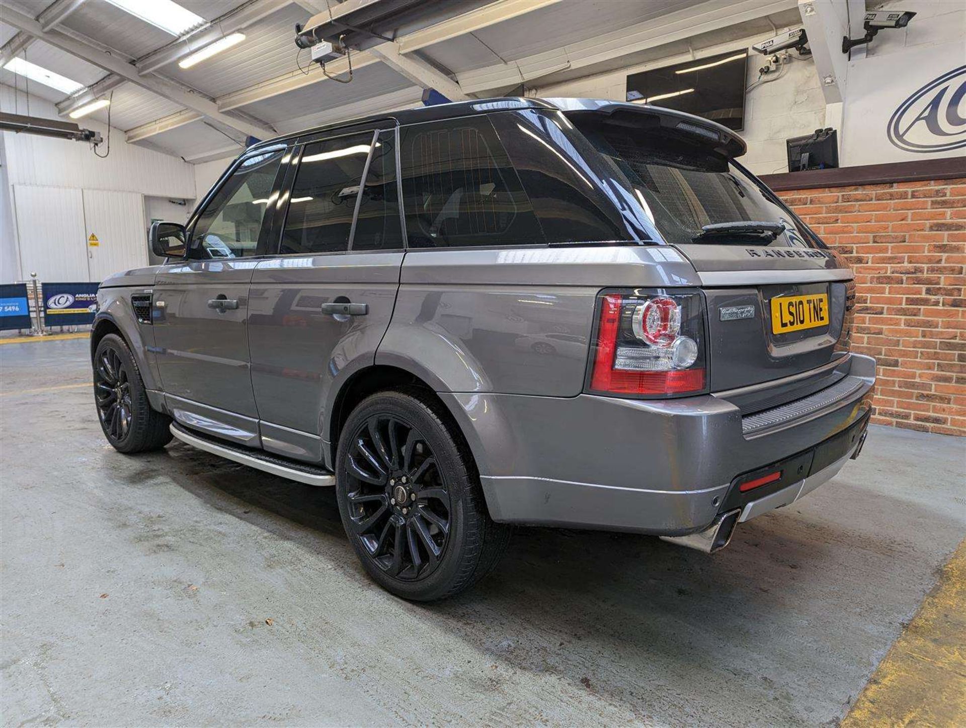 2010 LAND ROVER RANGE ROVER SP HSE TDV6 AUTO - Image 3 of 30