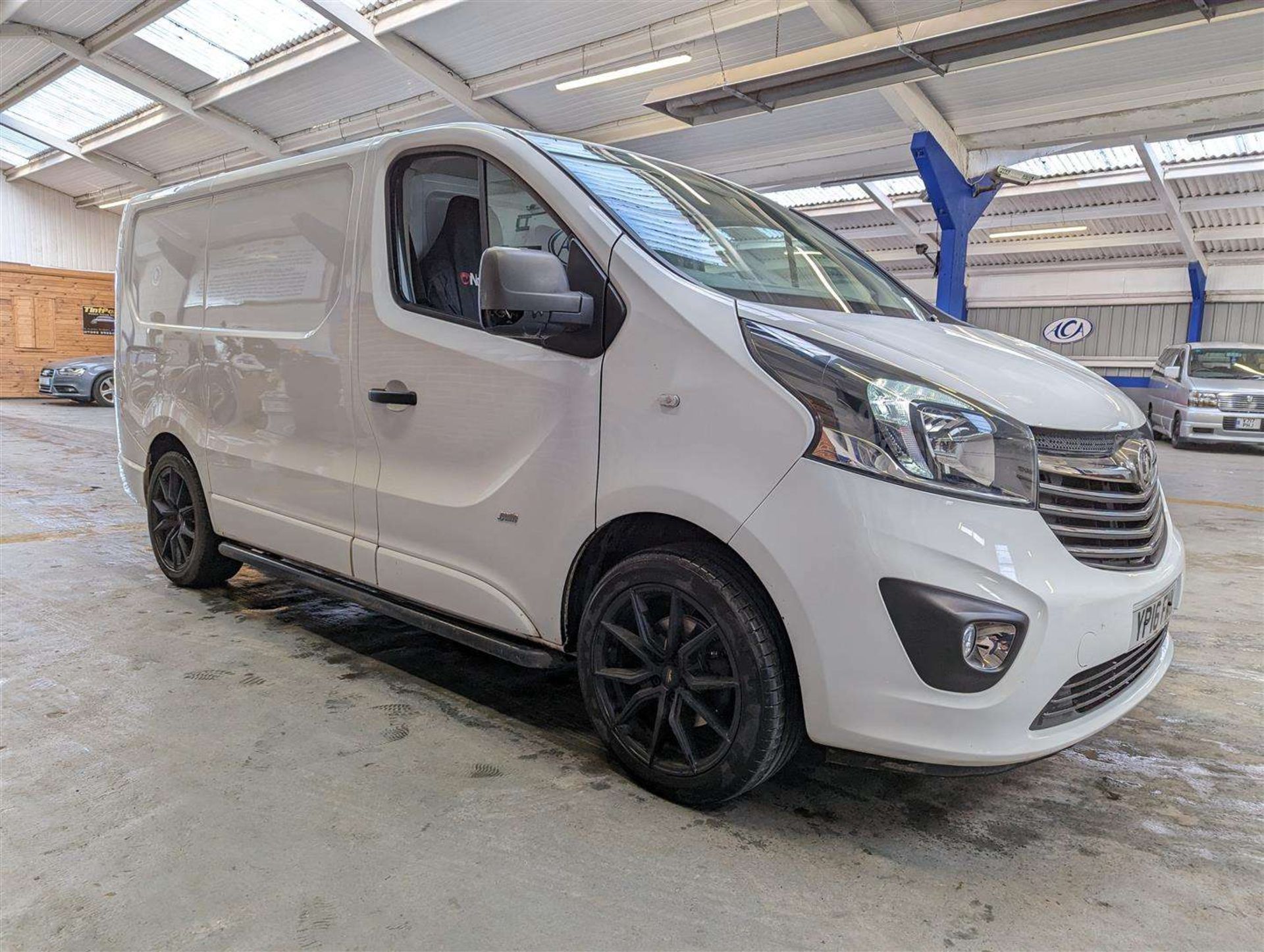 2016 VAUXHALL VIVARO 2700 SPT BT CDTI E - Image 11 of 28