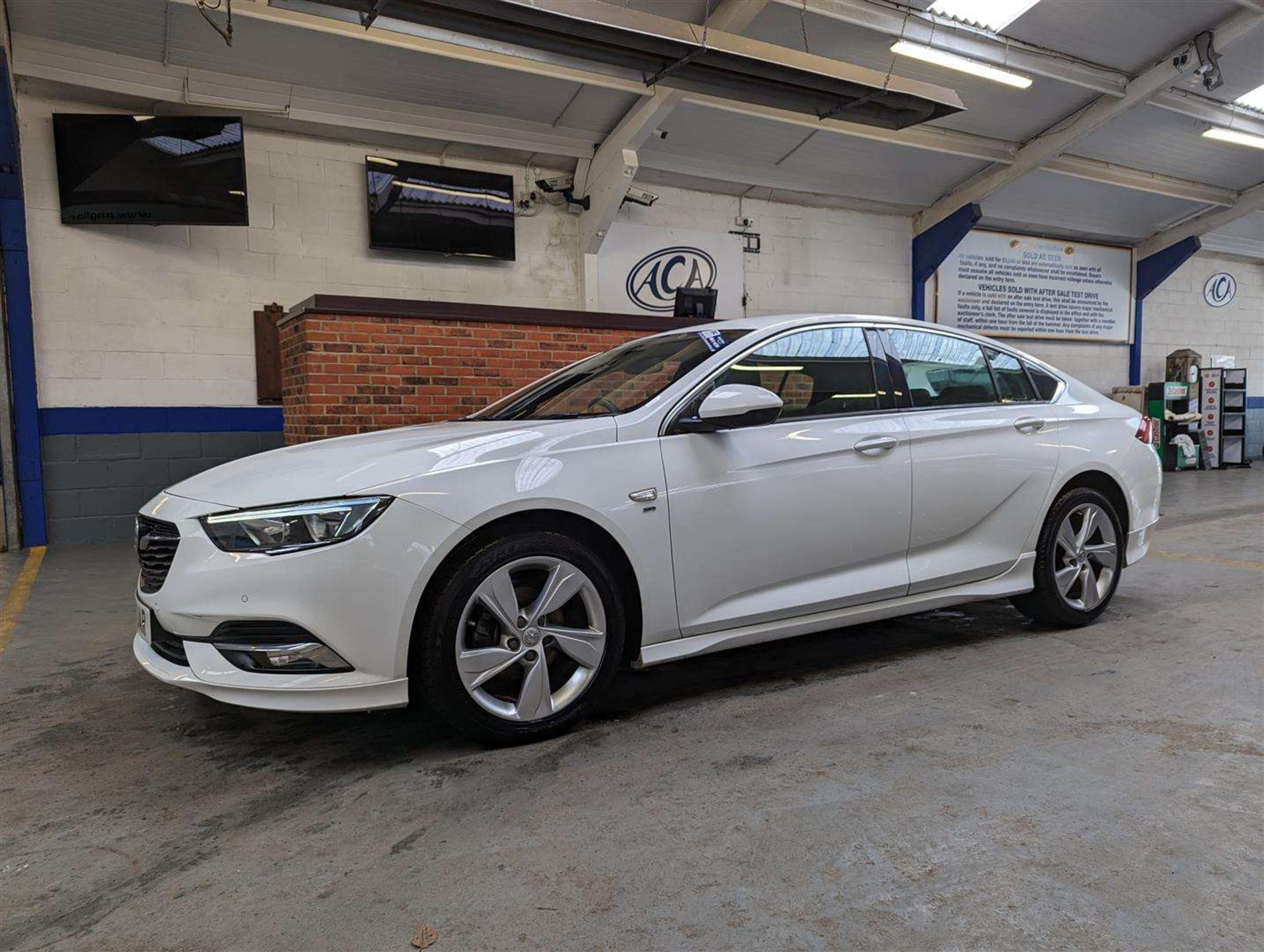 2019 VAUXHALL INSIGNIA SRI VX-LINE NAV