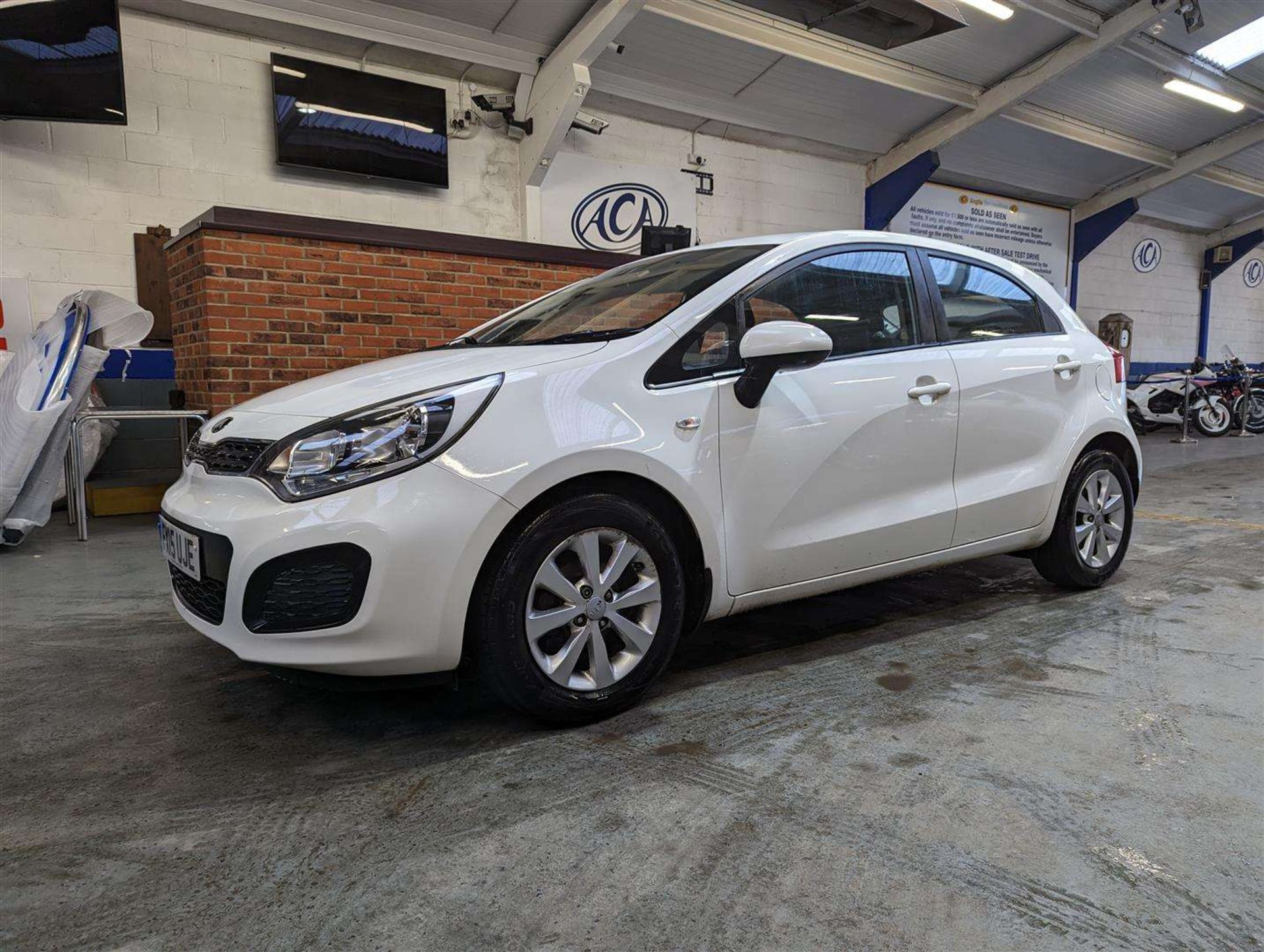 2015 KIA RIO VR7