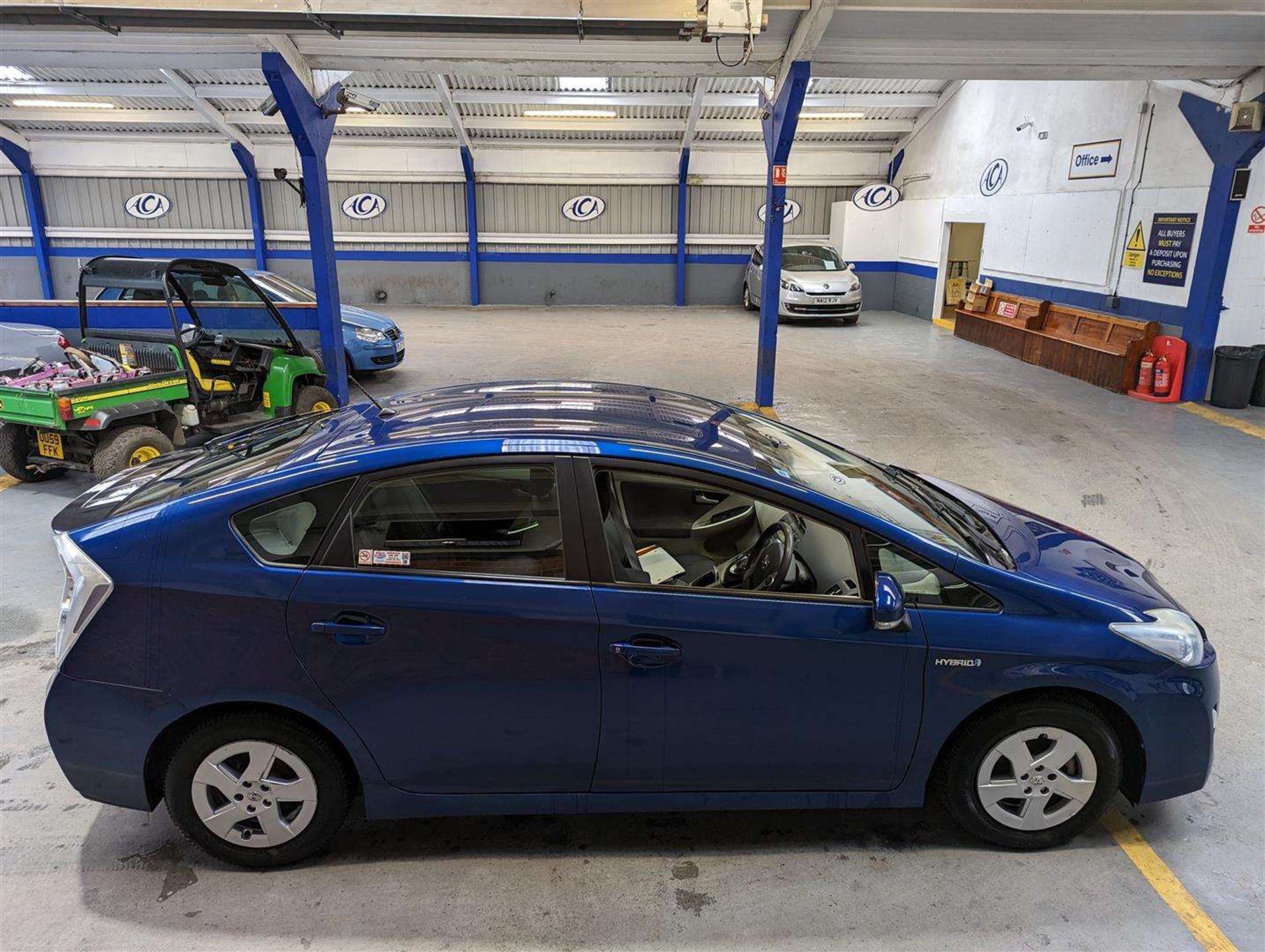 2009 TOYOTA PRIUS - Image 17 of 21