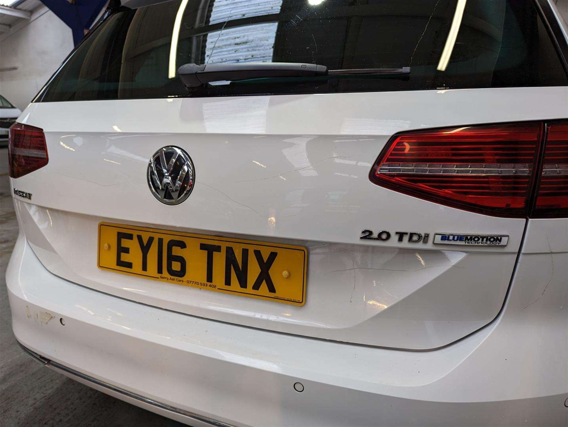 2016 VOLKSWAGEN PASSAT GT TDI BLUEMOTION - Image 27 of 30