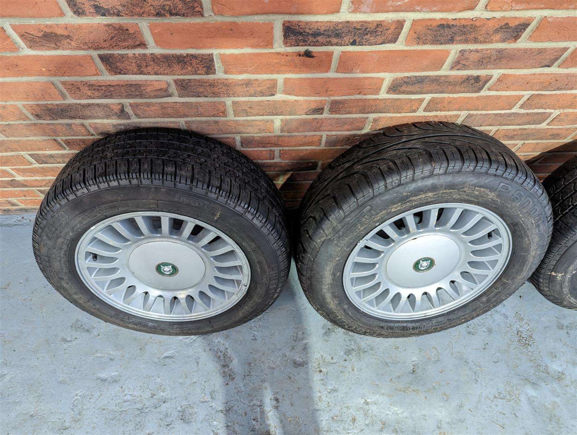 Set of four Jaguar Wheels - Image 5 of 6