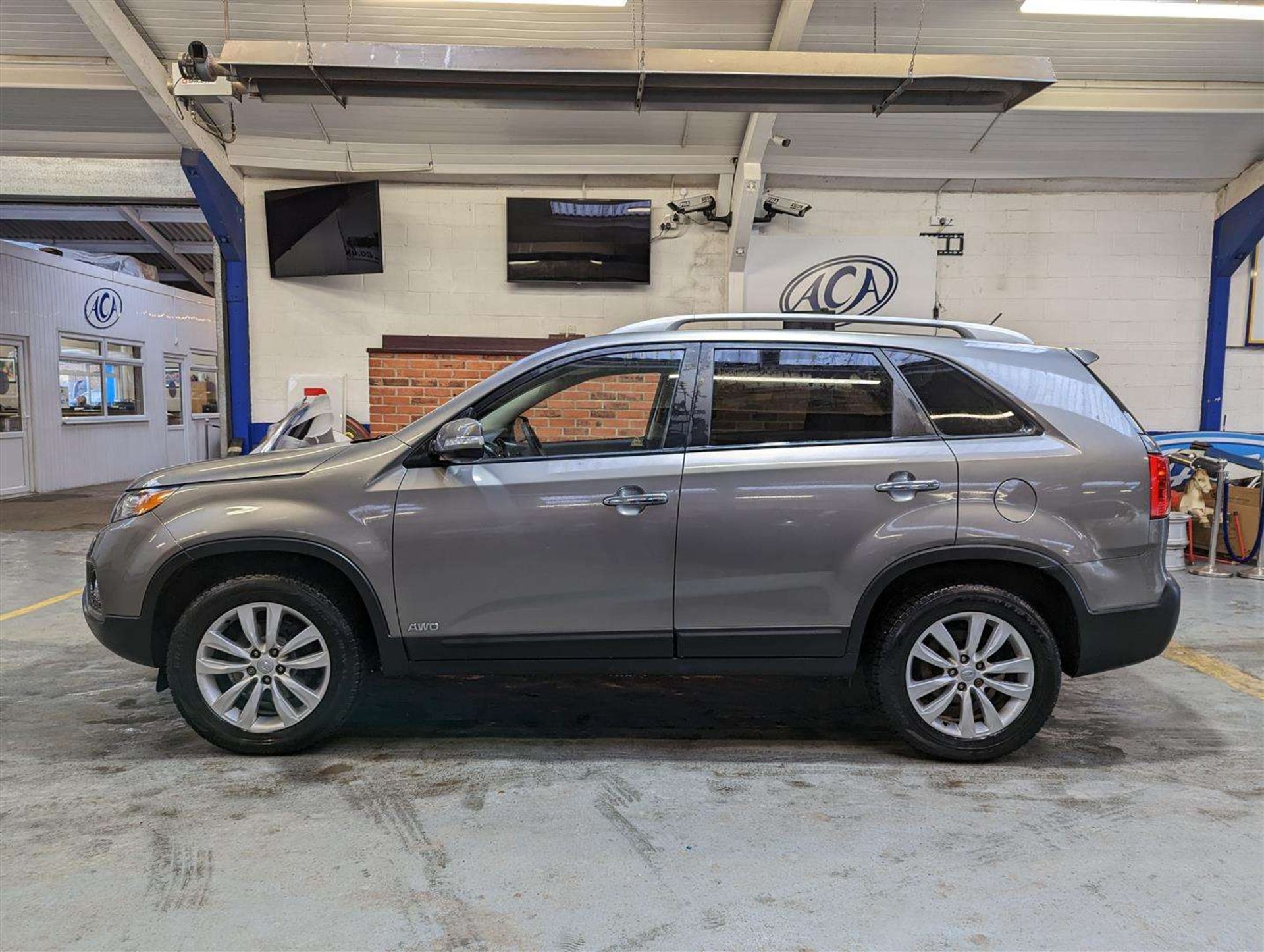 2011 KIA SORENTO KX-3 CRDI 4X4 - Image 2 of 25