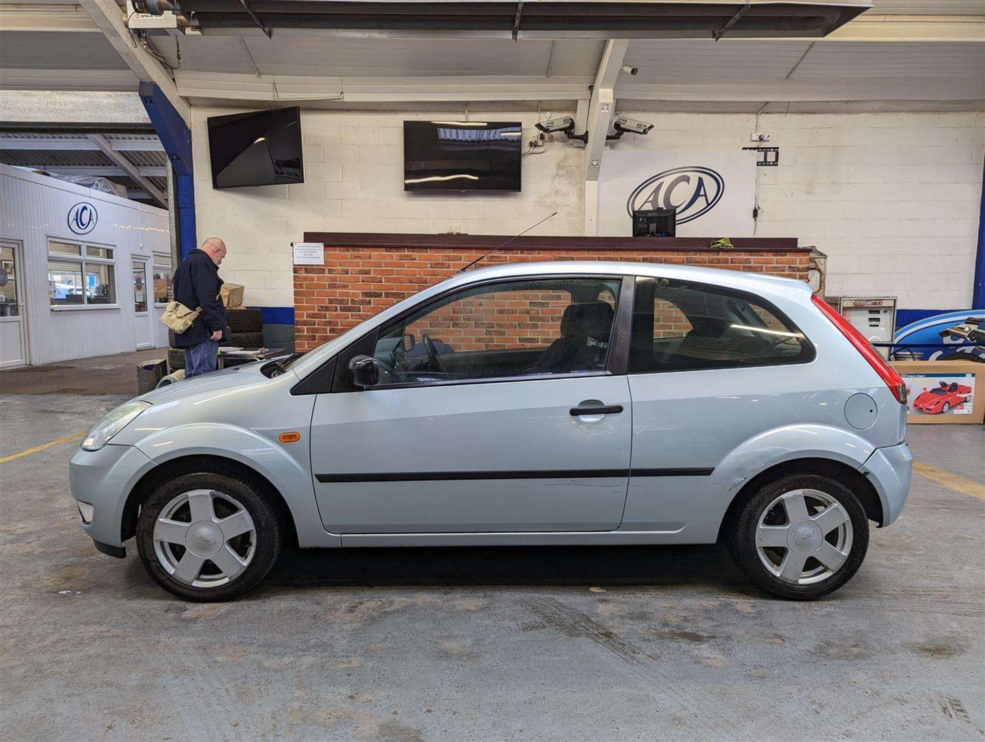 2004 FORD FIESTA FLAME - Image 2 of 27