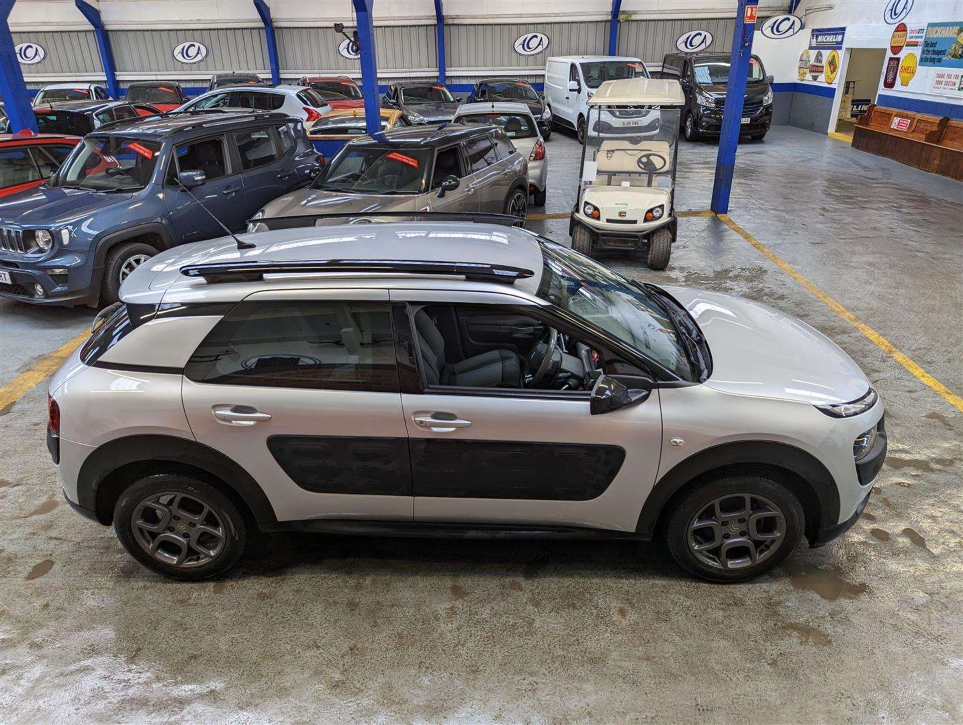 2015 CITROEN C4 CACTUS FEEL BLUEHDI - Image 11 of 25