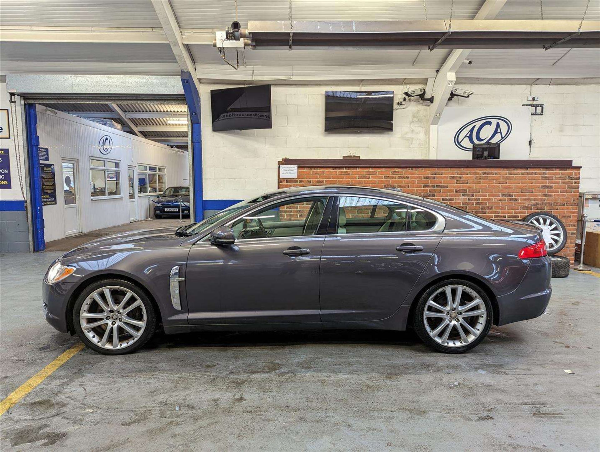 2009 JAGUAR XF PREMIUM LUXURY V6 AUTO - Image 2 of 29