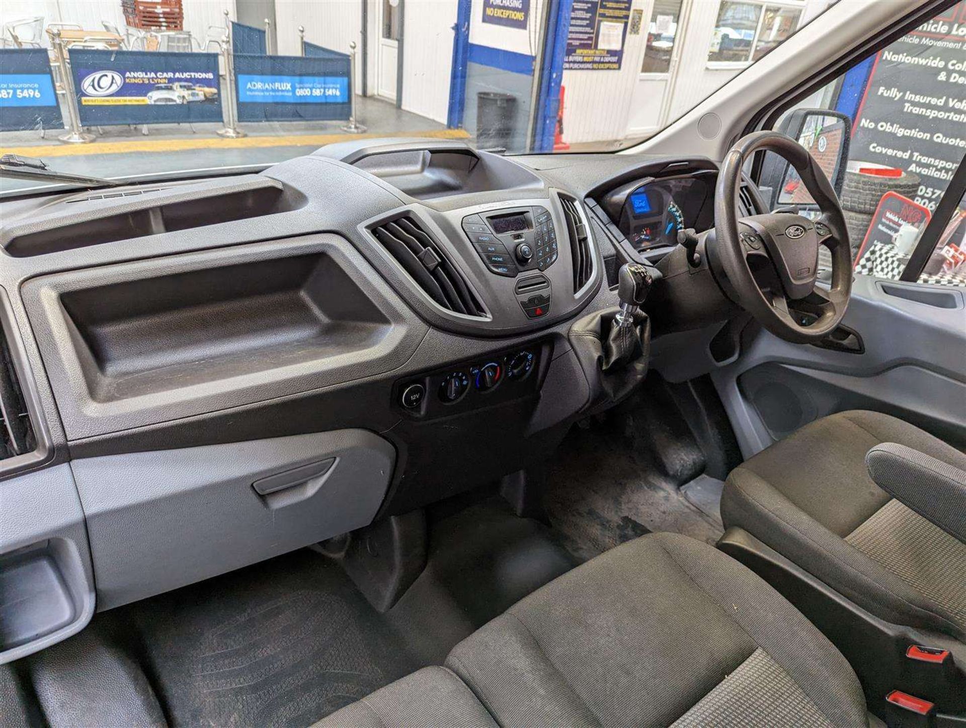 2017 FORD TRANSIT 350 - Image 20 of 25