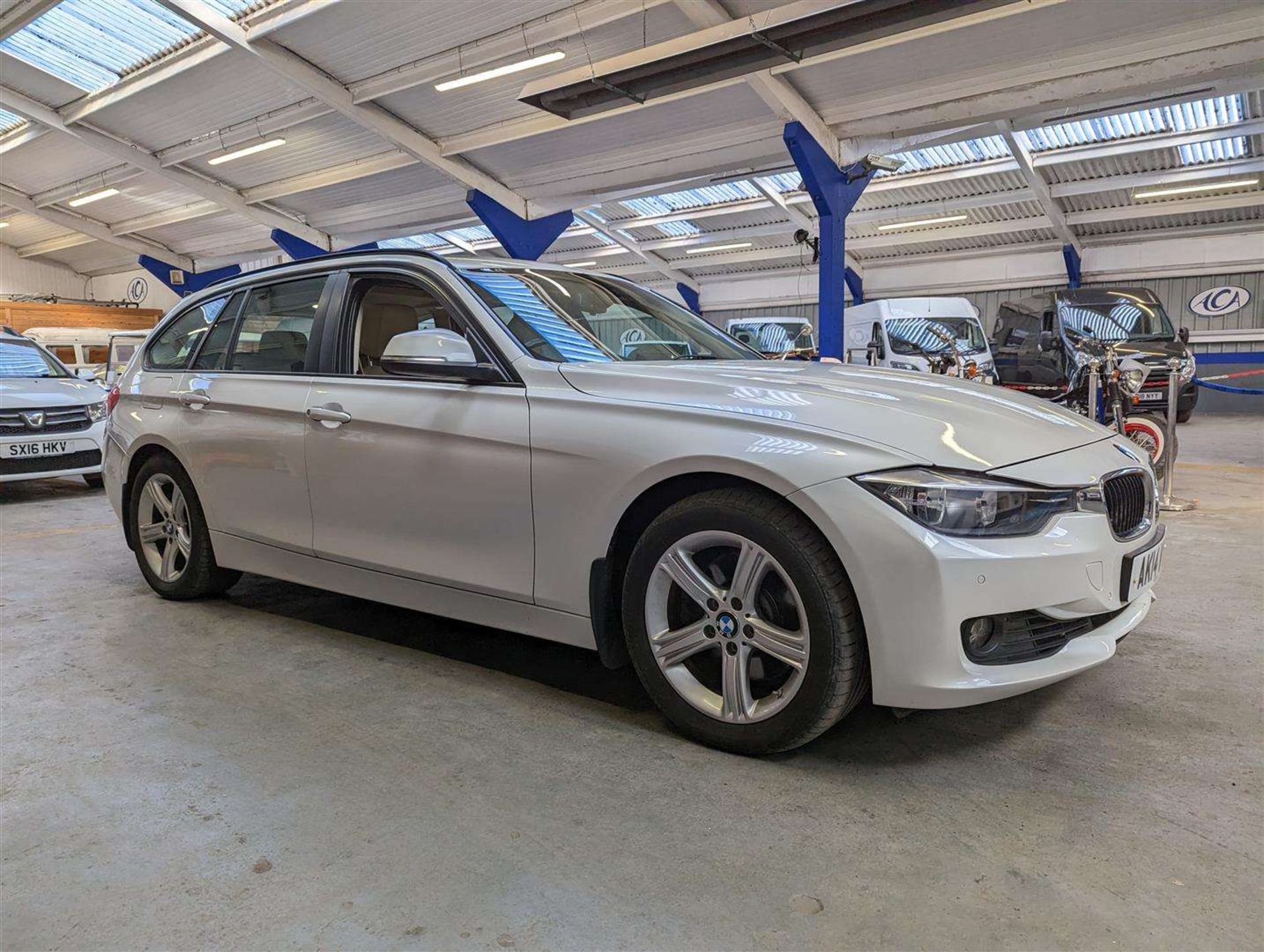 2014 BMW 330D XDRIVE SE AUTO - Image 10 of 27