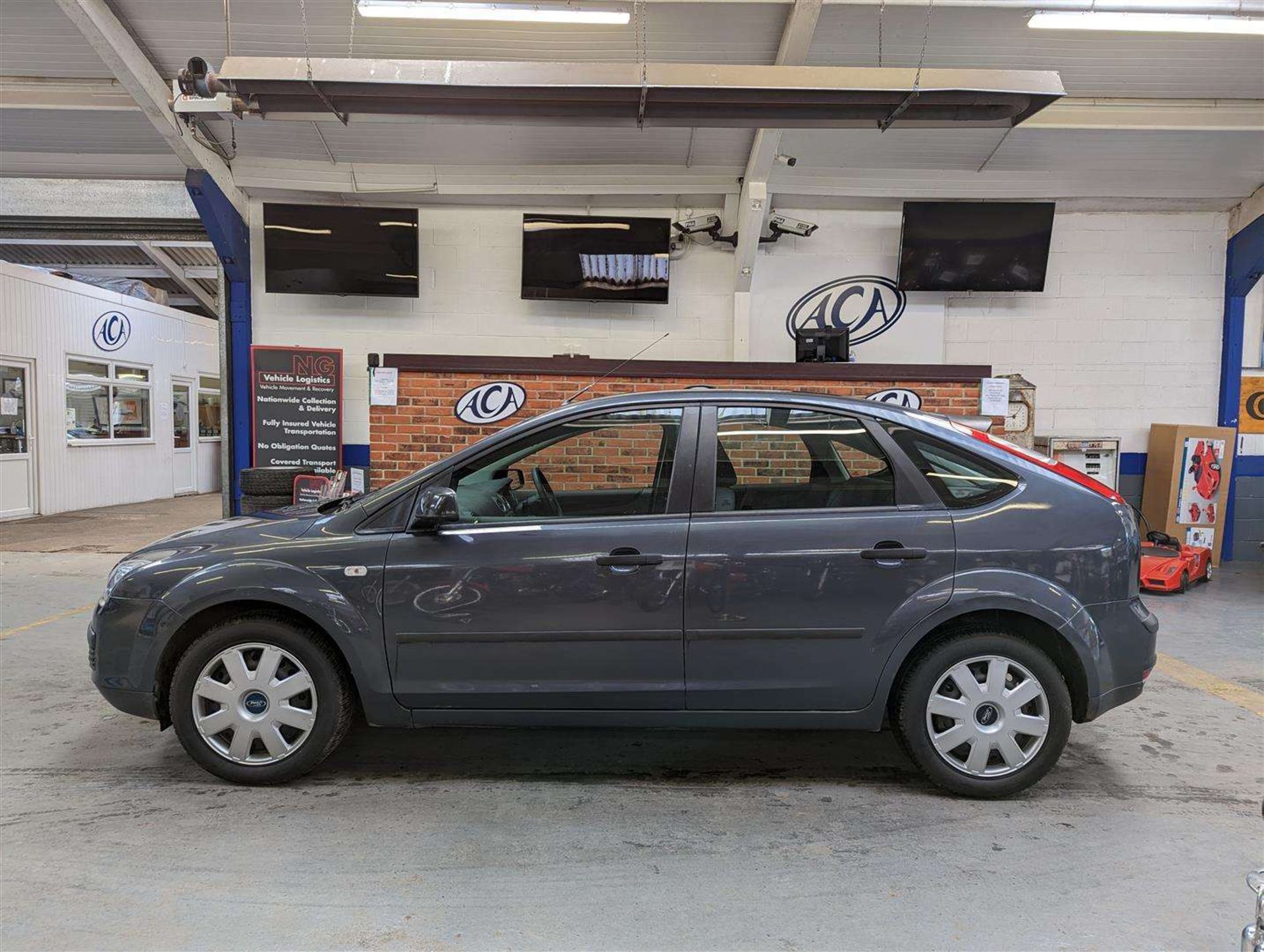 2005 FORD FOCUS LX T - Image 2 of 26