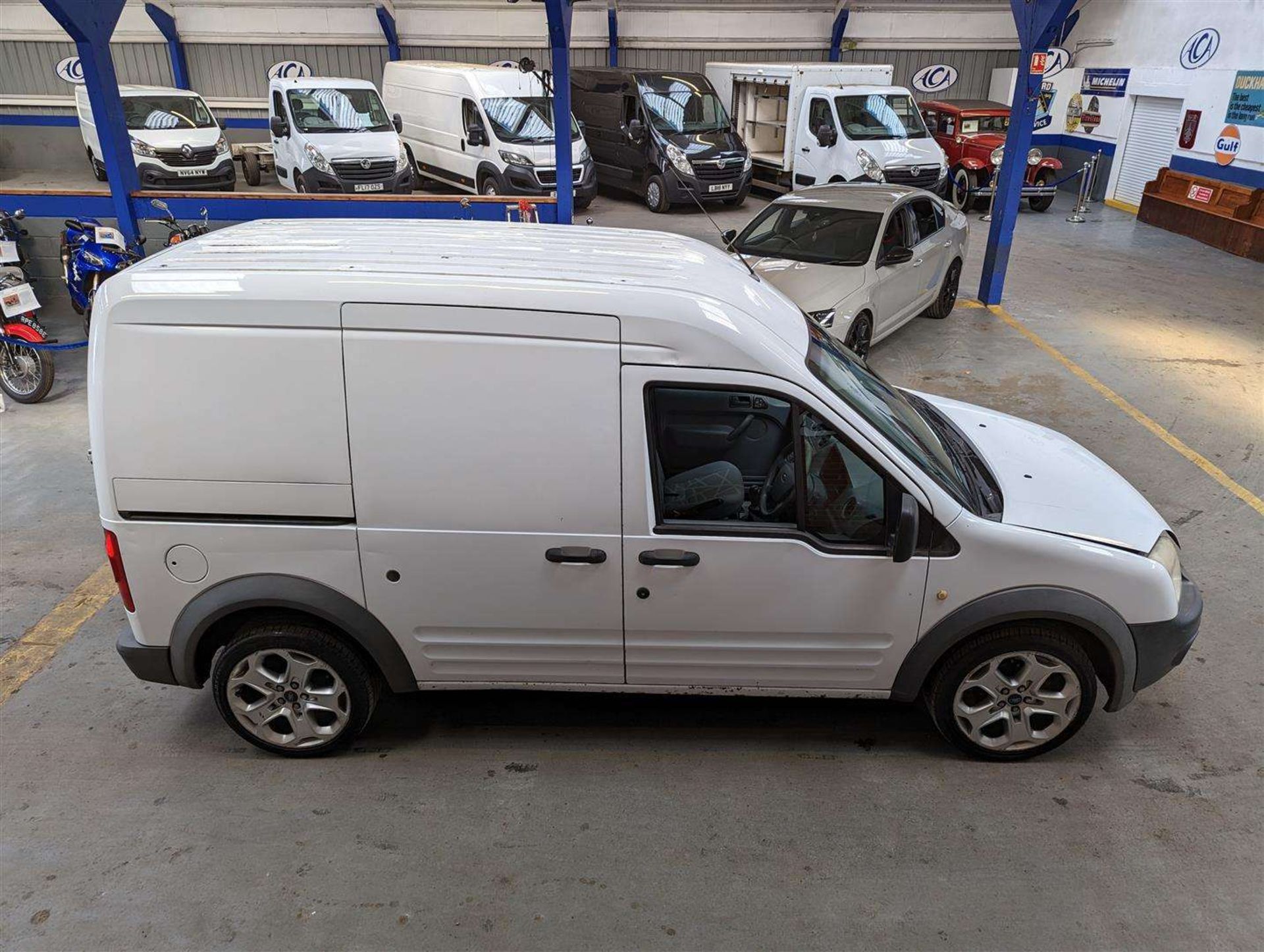 2010 FORD TRAN CONNECT 90 T230 - Image 14 of 30