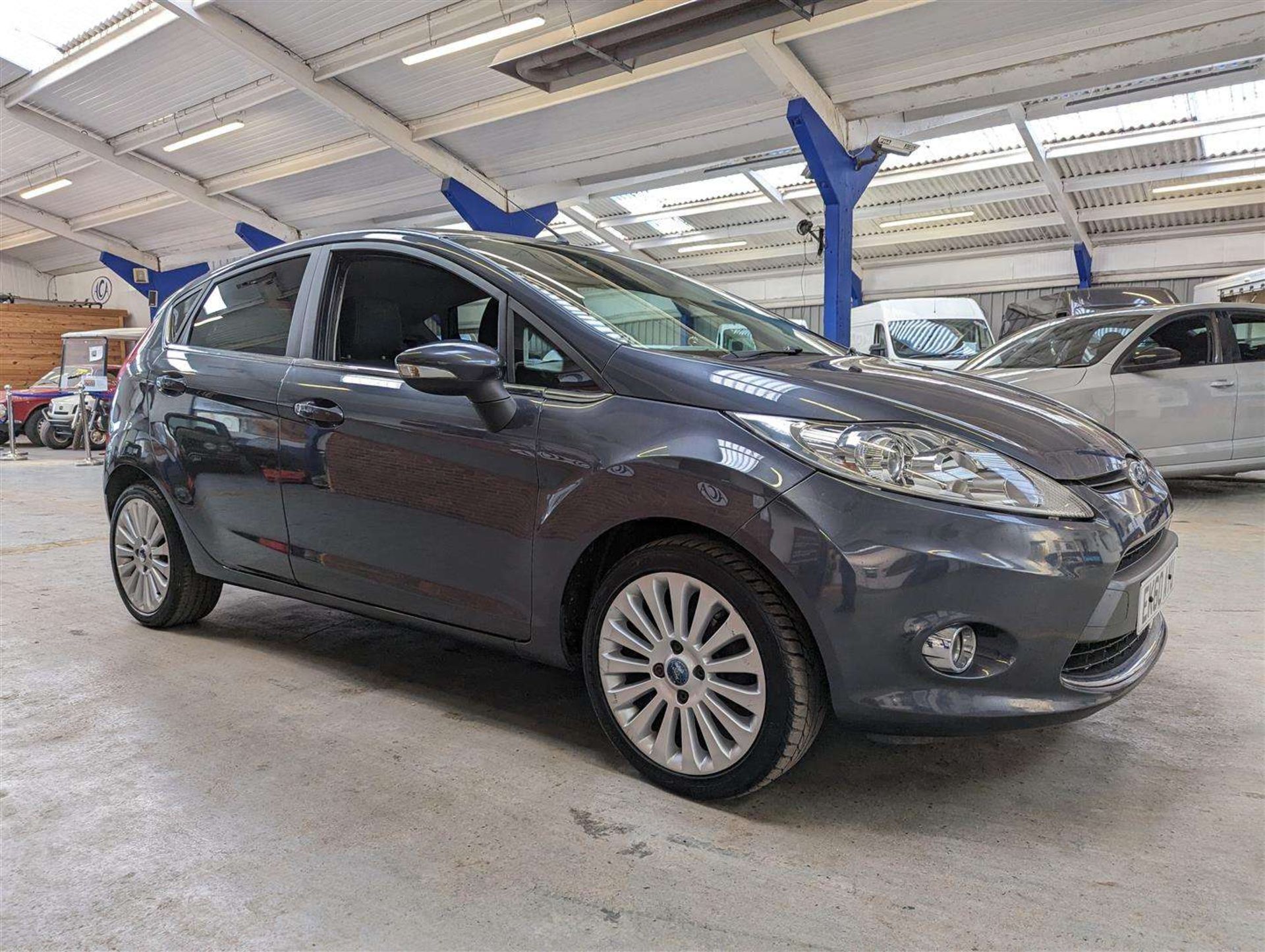 2010 FORD FIESTA TITANIUM TDCI - Image 10 of 27