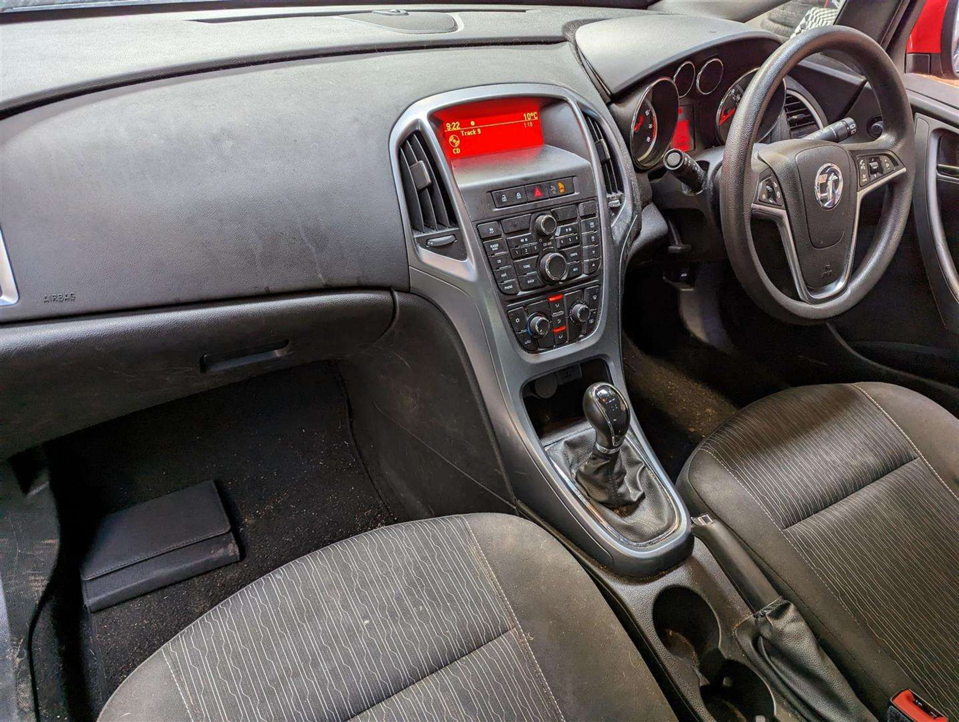 2013 VAUXHALL ASTRA EXCLUSIV - Image 18 of 30