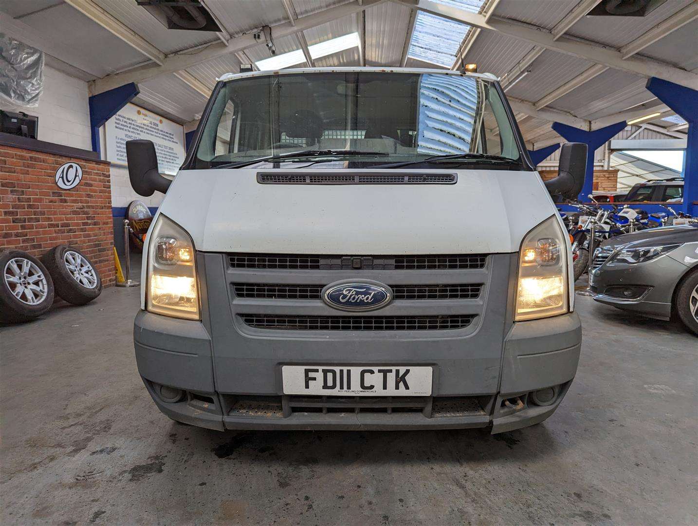 2011 FORD TRANSIT 115 T350L D/C RWD - Image 9 of 26