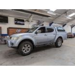 2010 MITSUBISHI L200BARB LB DCB DI-D4X4 AUTO