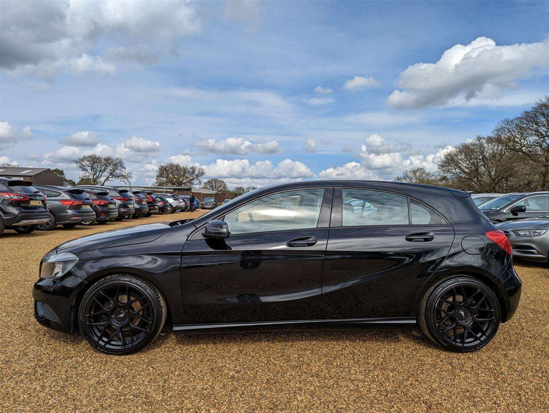 2013 MERCEDES-BENZ A180 BLUEEFFICIENCY SPORT - Image 2 of 22