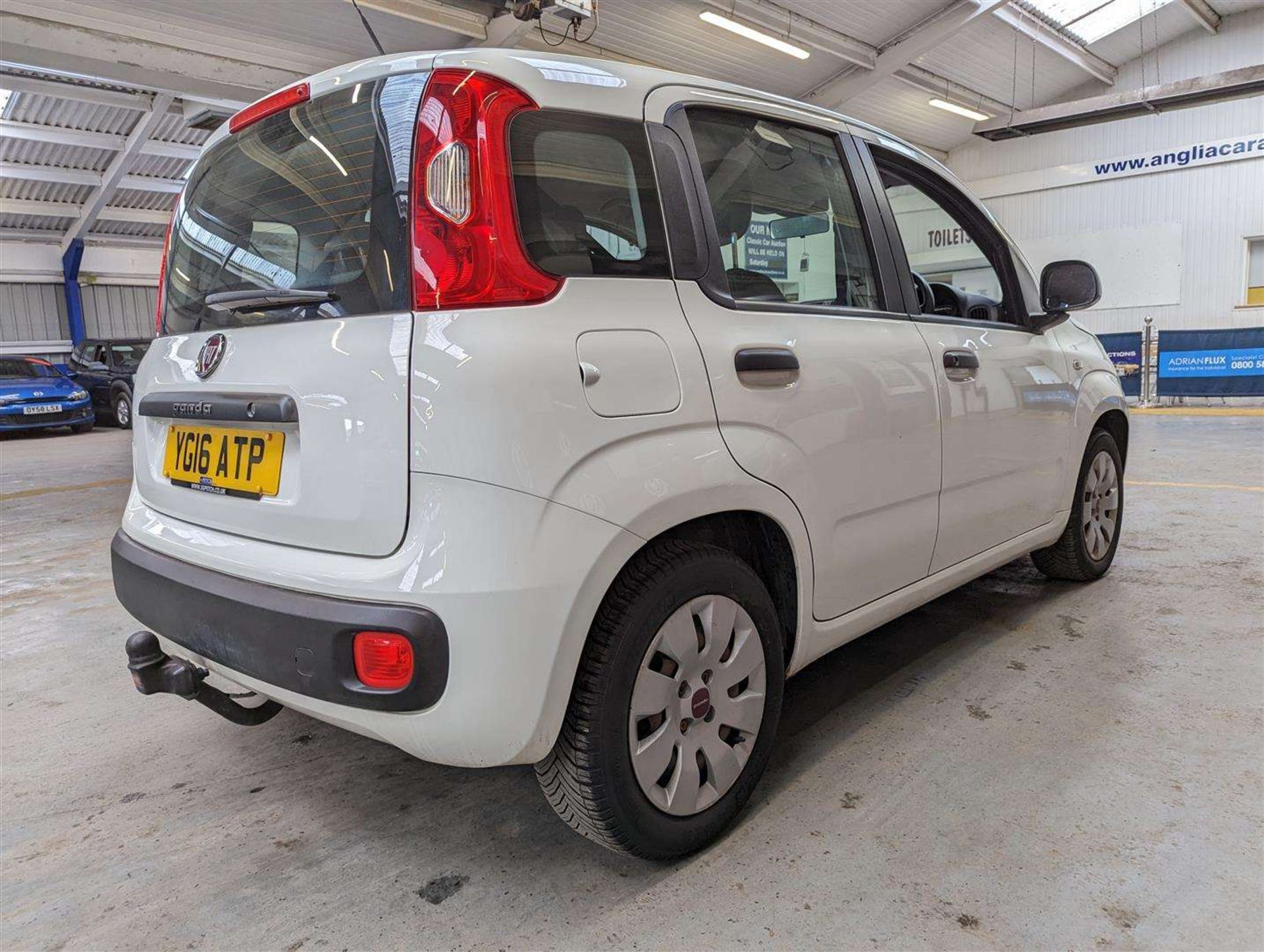 2016 FIAT PANDA POP - Image 9 of 26