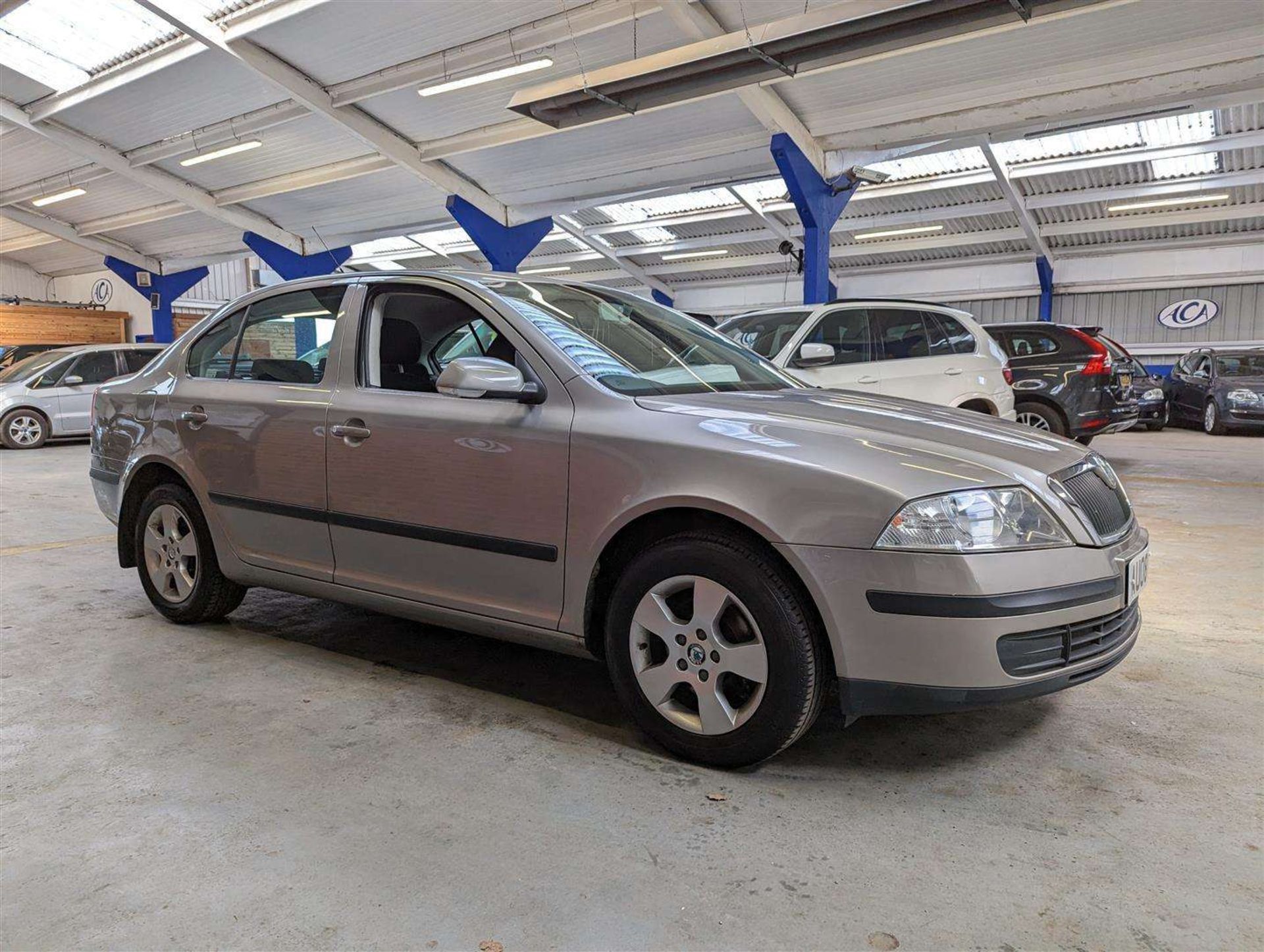 2008 SKODA OCTAVIA AMBIENTE FSI - Image 10 of 27