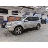 2005 NISSAN X-TRAIL SVE