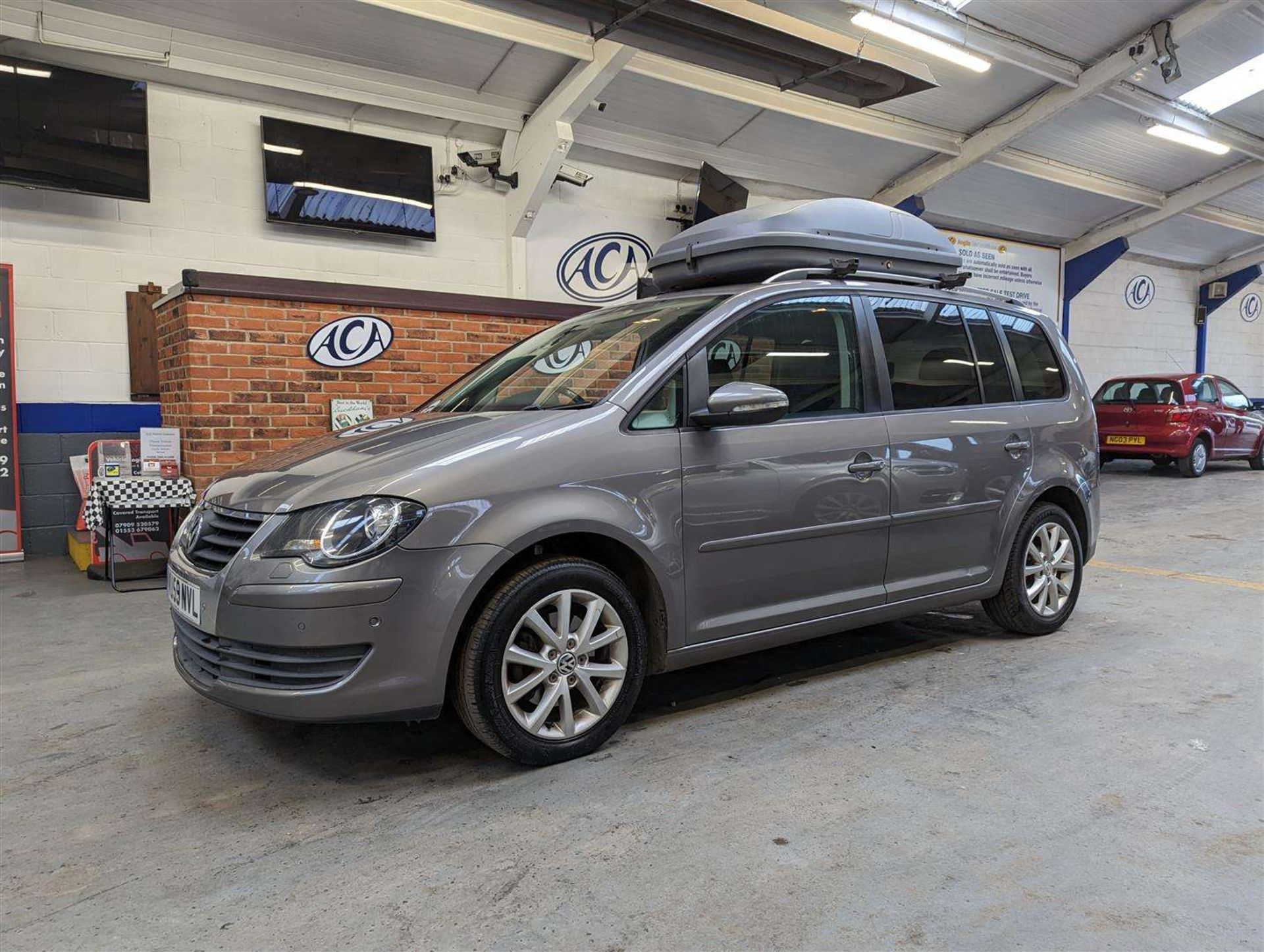 2009 VOLKSWAGEN TOURAN MATCH TDI