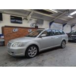 2004 TOYOTA AVENSIS T4 EST