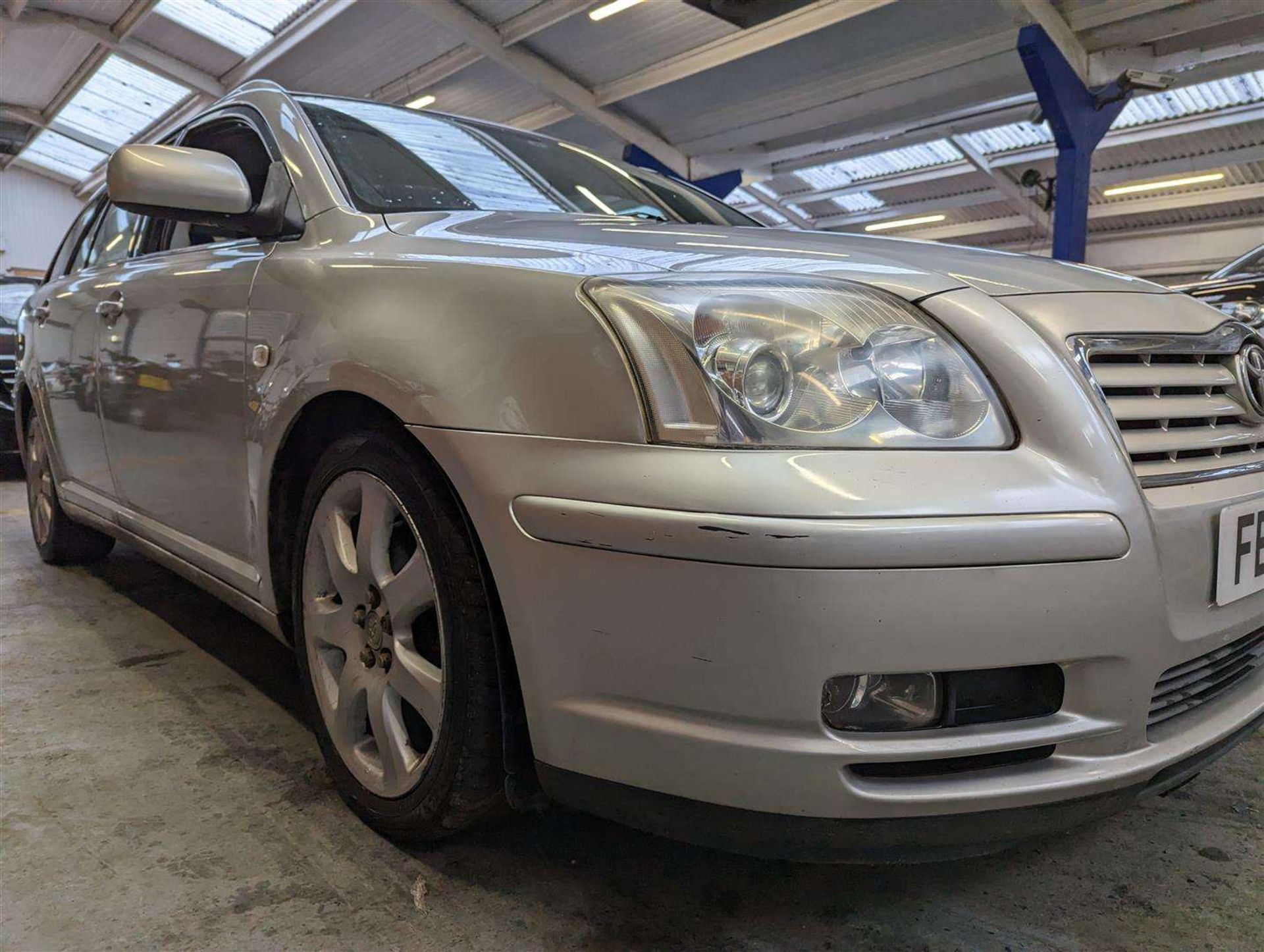 2004 TOYOTA AVENSIS T4 EST - Image 11 of 23