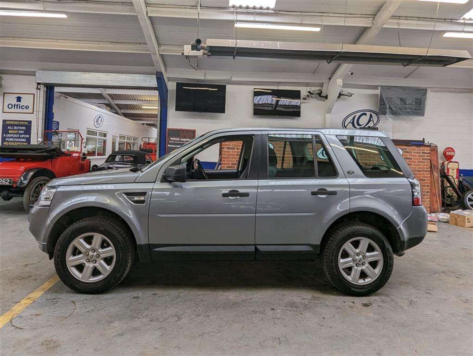 2014 LAND ROVER FREELANDER GS SD4 AUTO - Image 2 of 26