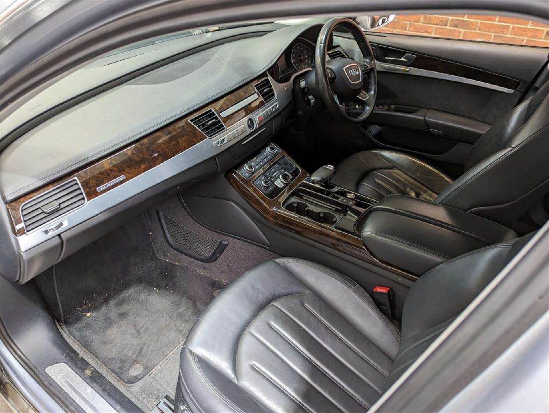 2015 AUDI A8 SE EXECUTIVE TDI QUATT - Image 6 of 27