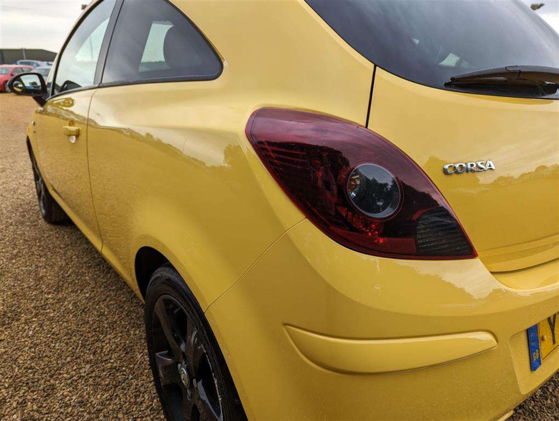 2011 VAUXHALL CORSA SXI - Image 6 of 22